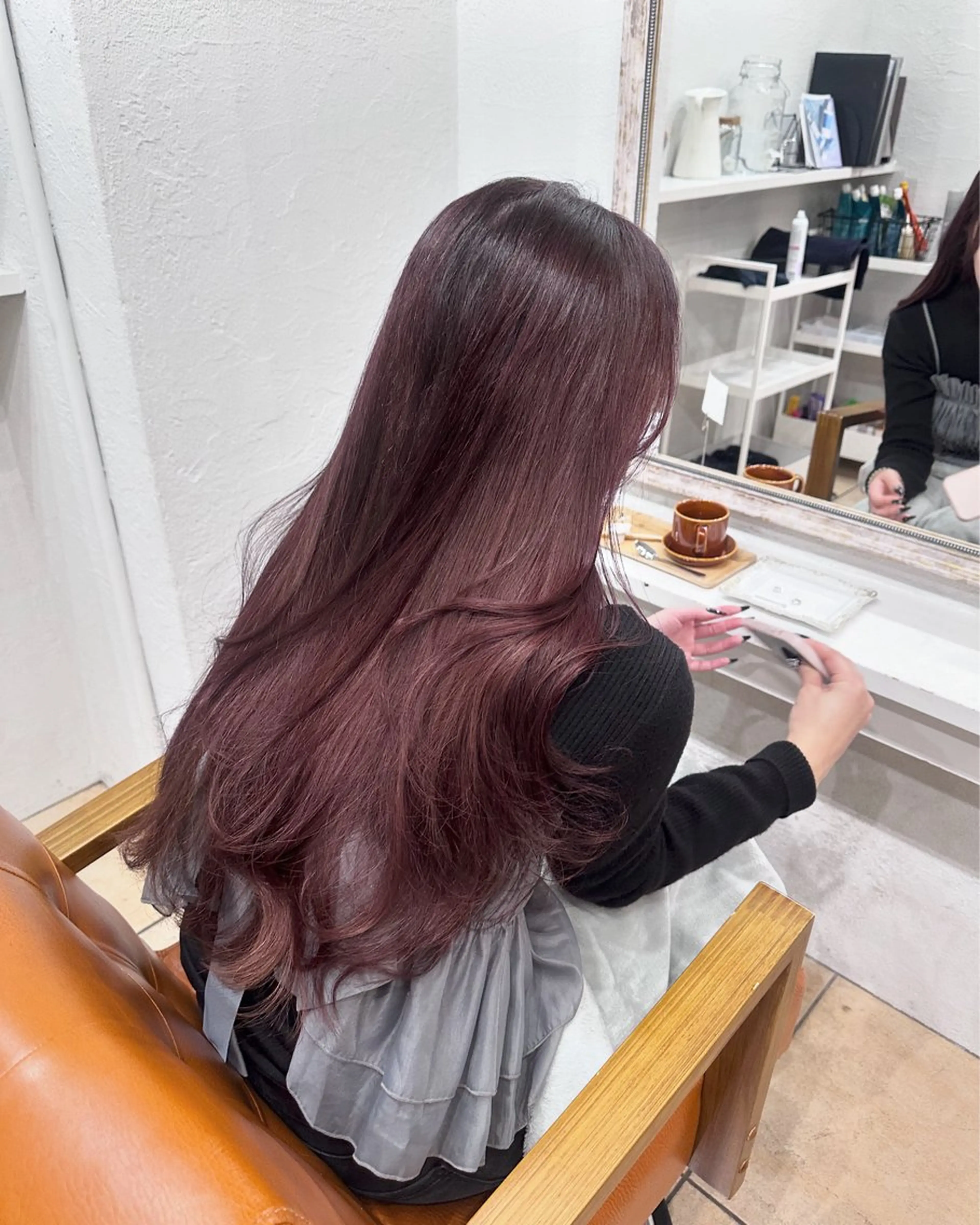 ロング カット ヘアカラー トリートメント ＨＩ ROのヘアスタイル