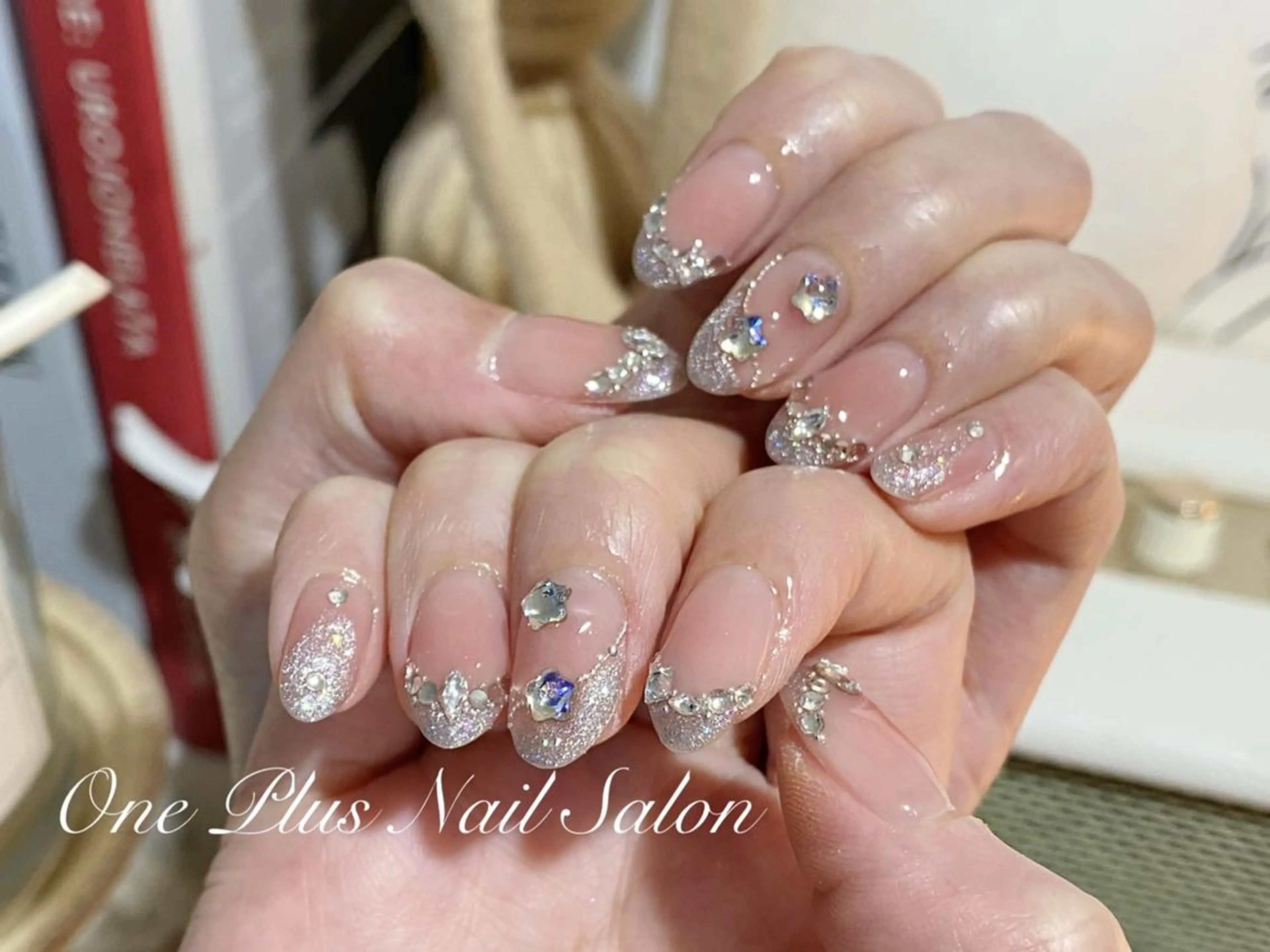 ネイル One Plus キキのネイルデザイン