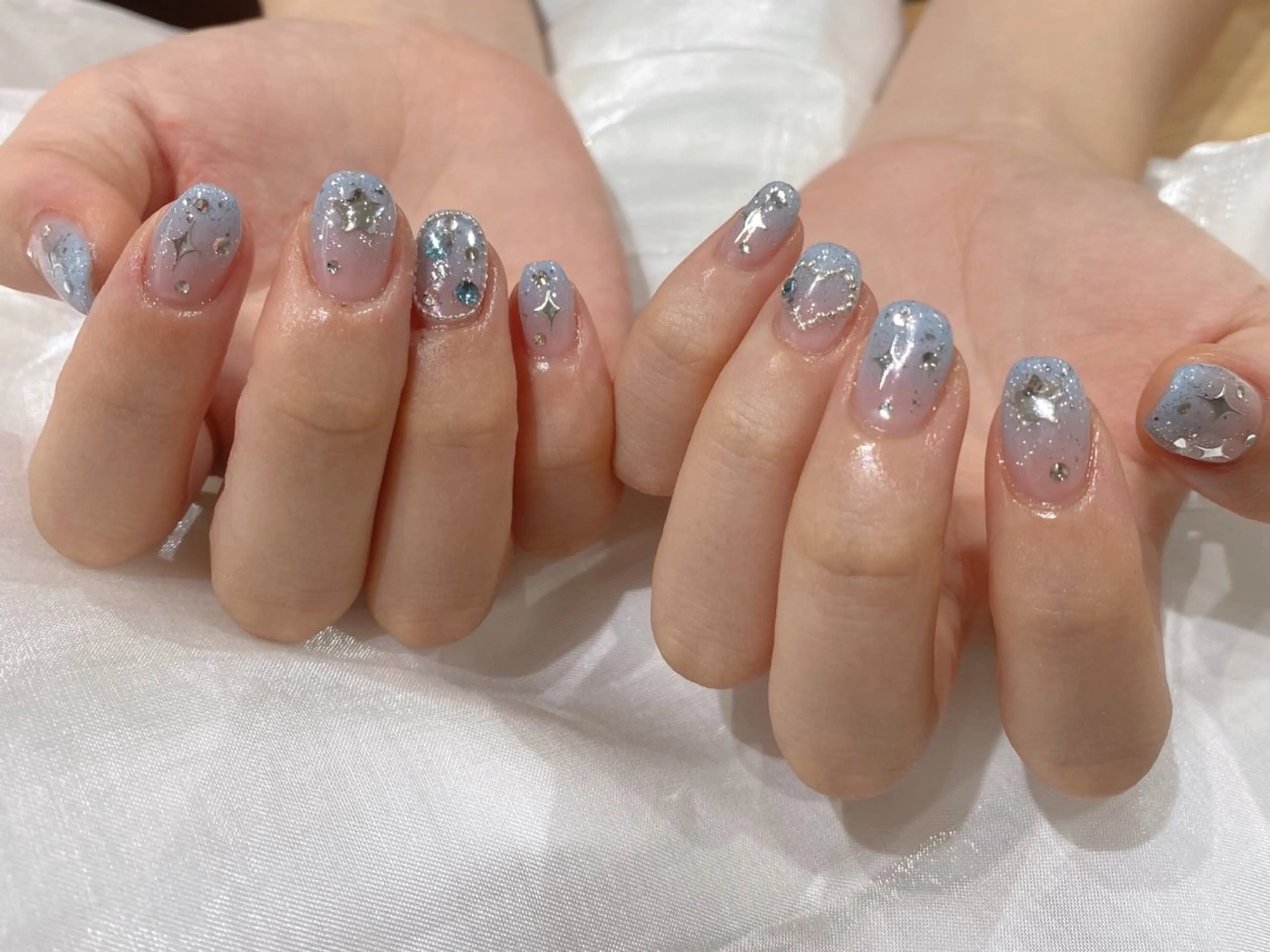 ショート ハンドネイル Nail  R💫 naoのネイルデザイン