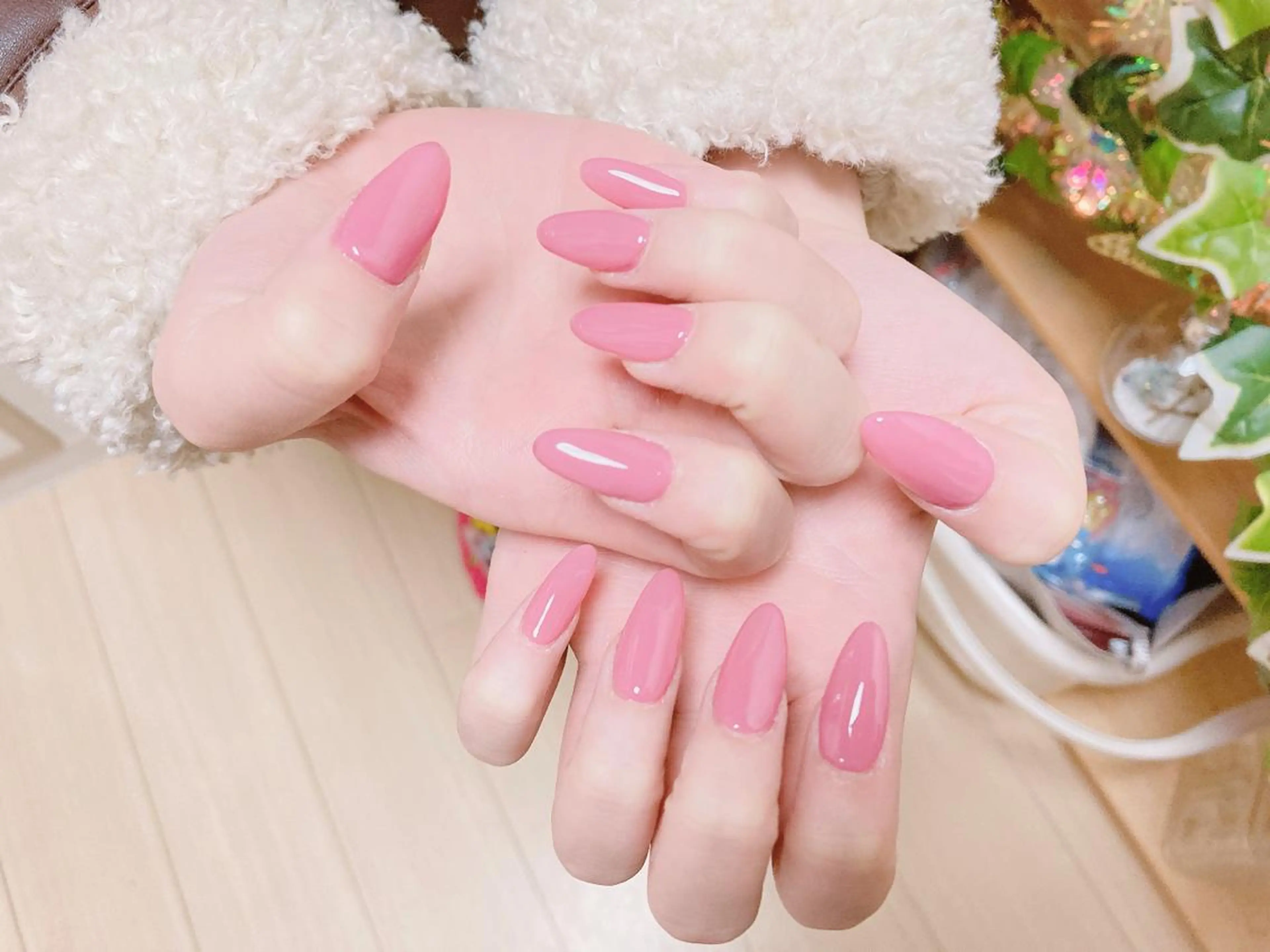 ネイル ハンドネイル ハンドケア ネイルサロン HARRYS所属・ネイル・脱毛サロン HARRYSのエステ・リラクイメージ