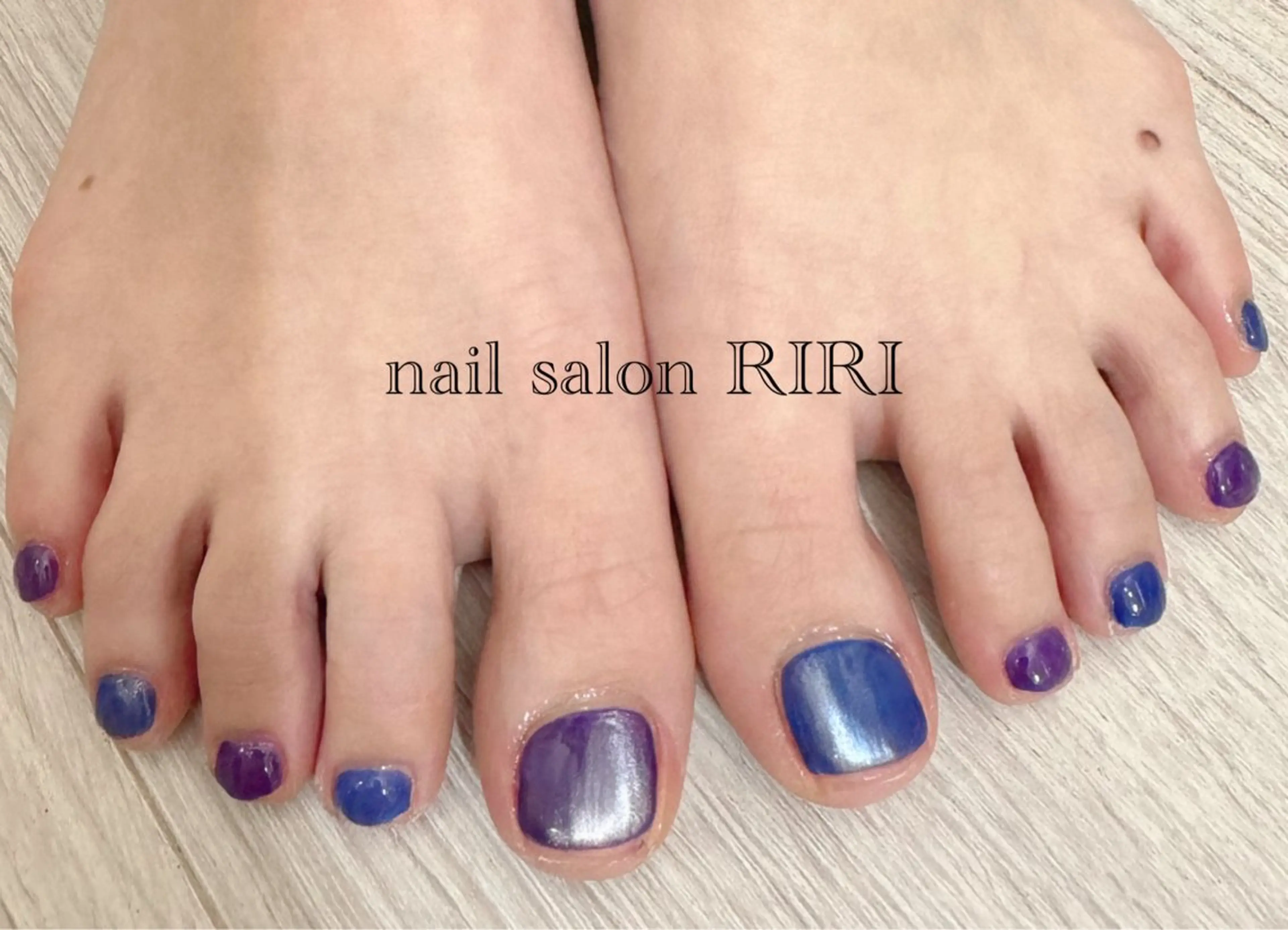 ネイル マグネットネイル private  nail  salon RIRI所属・RIRI リリのネイルデザイン