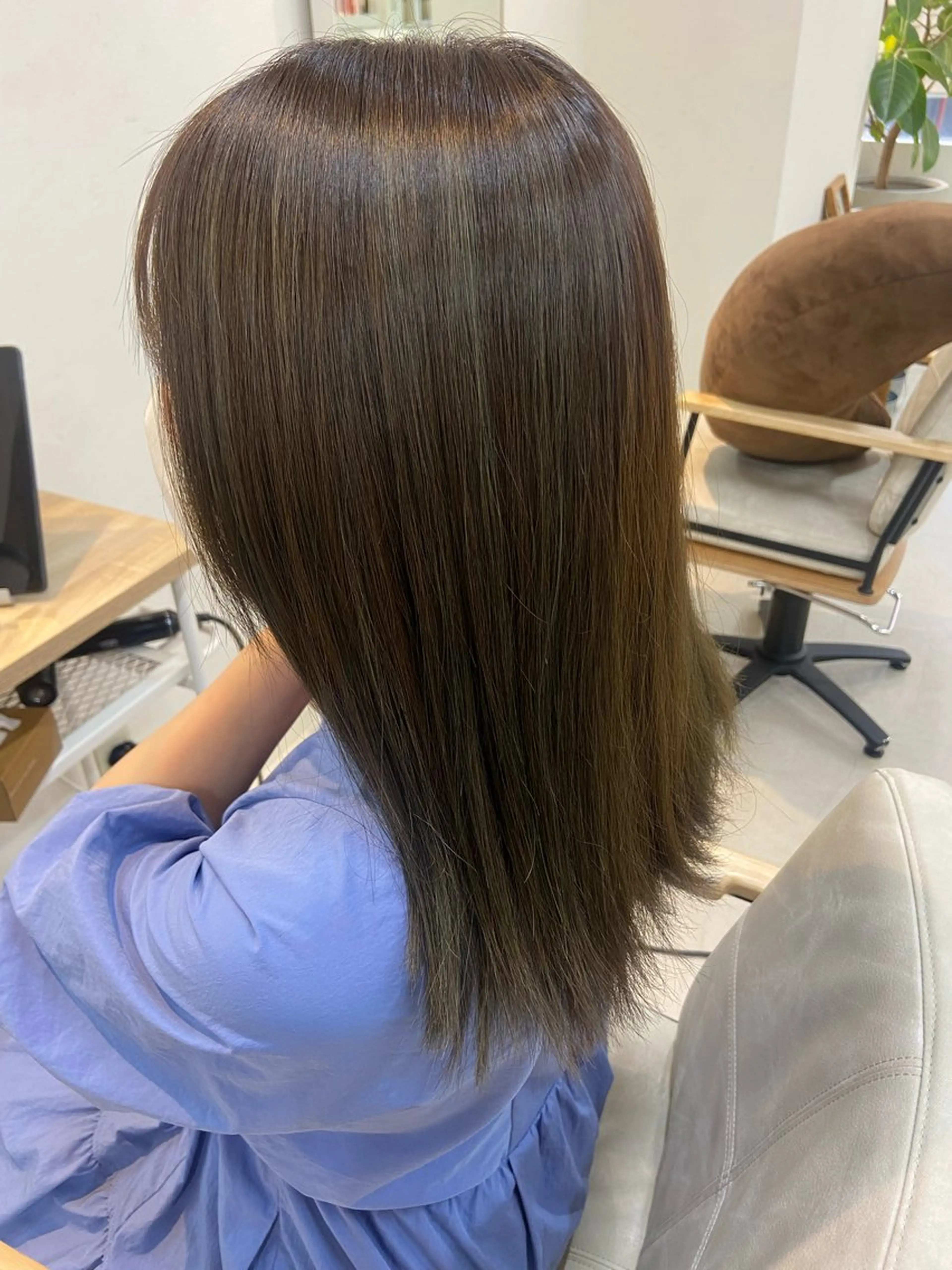 セミロング セミロングパーマ 縮毛矯正 宮澤 泉のヘアスタイル