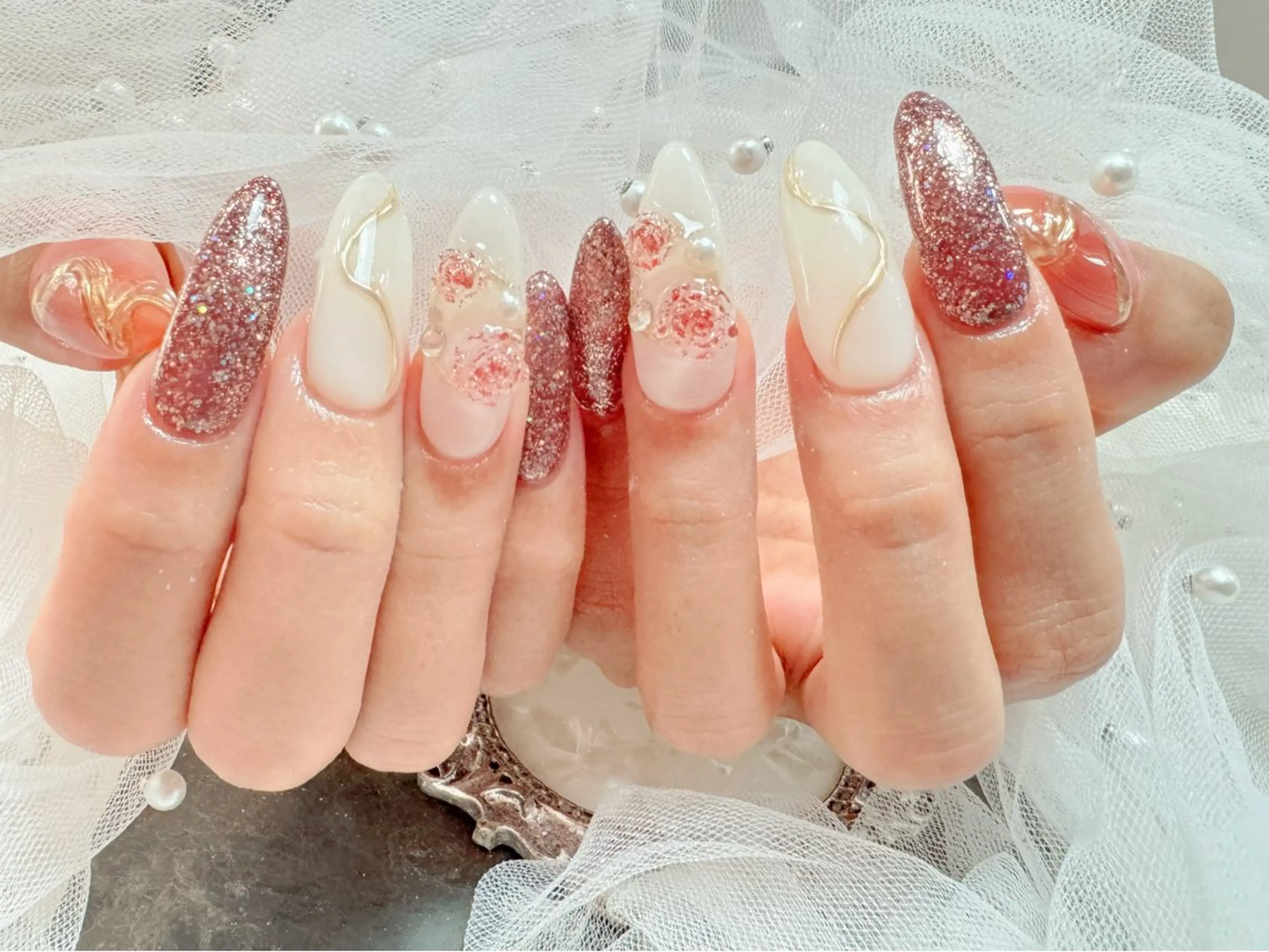 ネイル マジックミラー所属・マジック ミラーのネイルデザイン