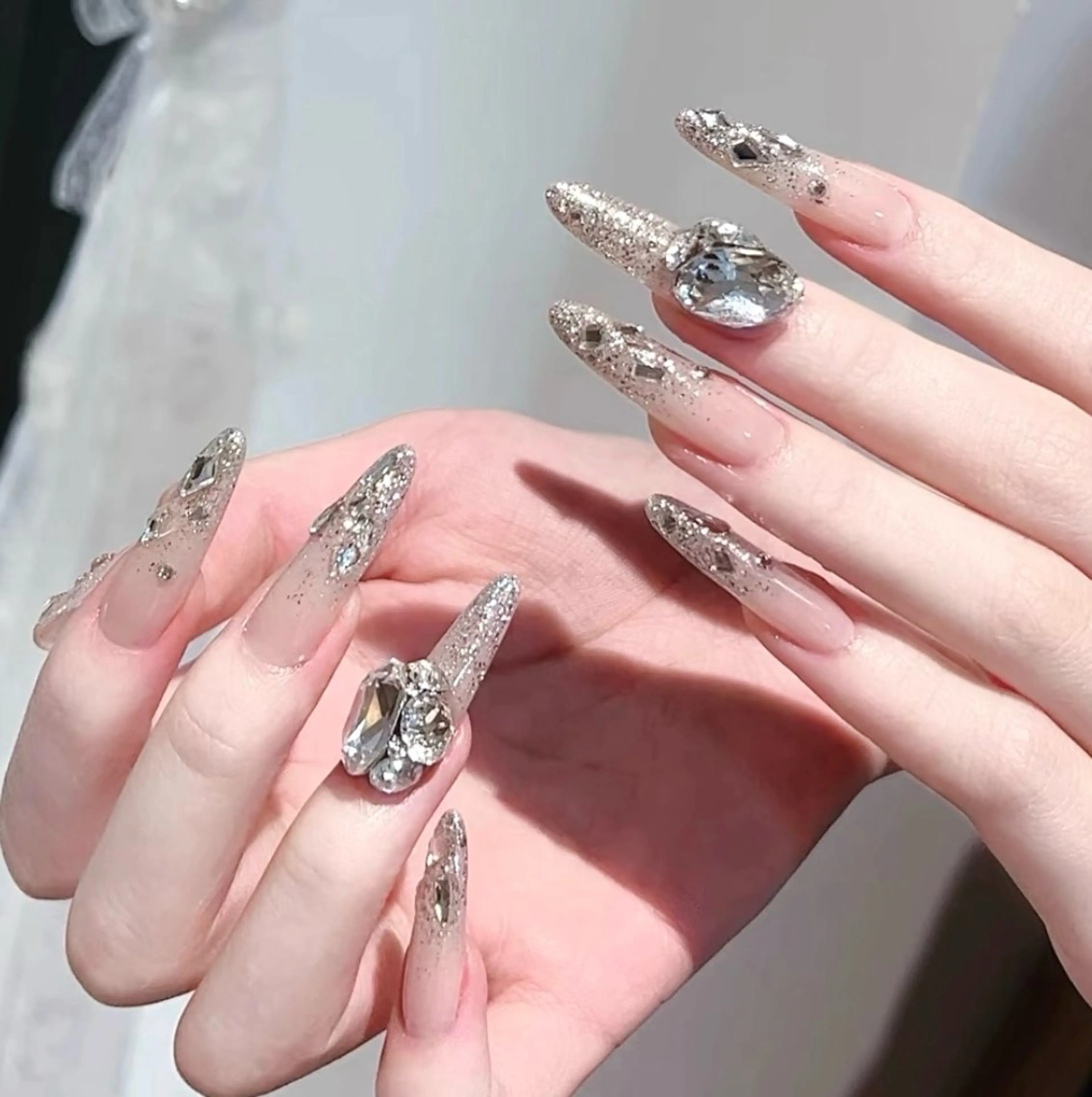 ネイル ハンドネイル ハンドケア queen nailのネイルデザイン