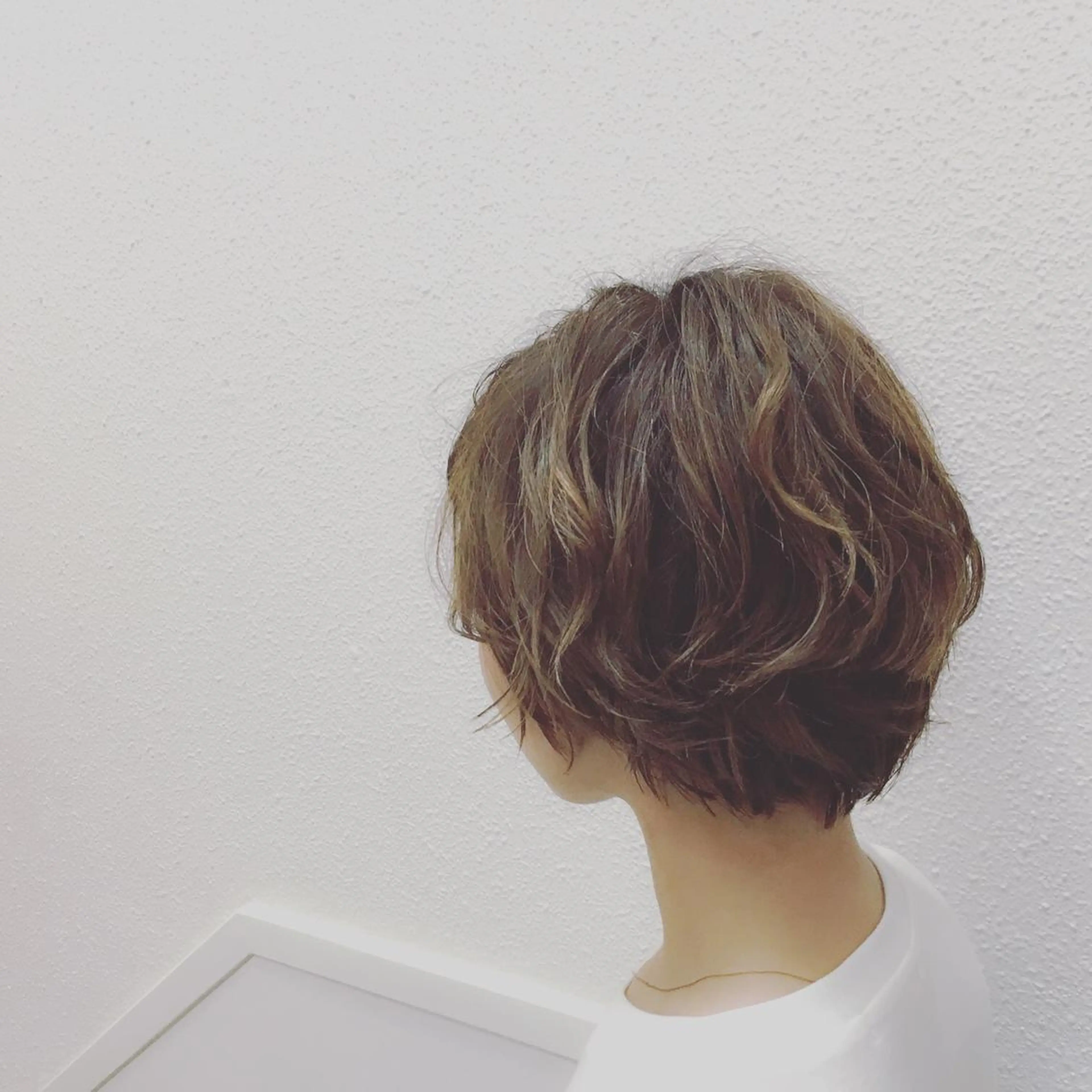 ショート カラー 透明感カラー ボブ カット ヘアカラー トリートメント 髪質改善/美髪矯 正ヤマモトハルキのヘアスタイル