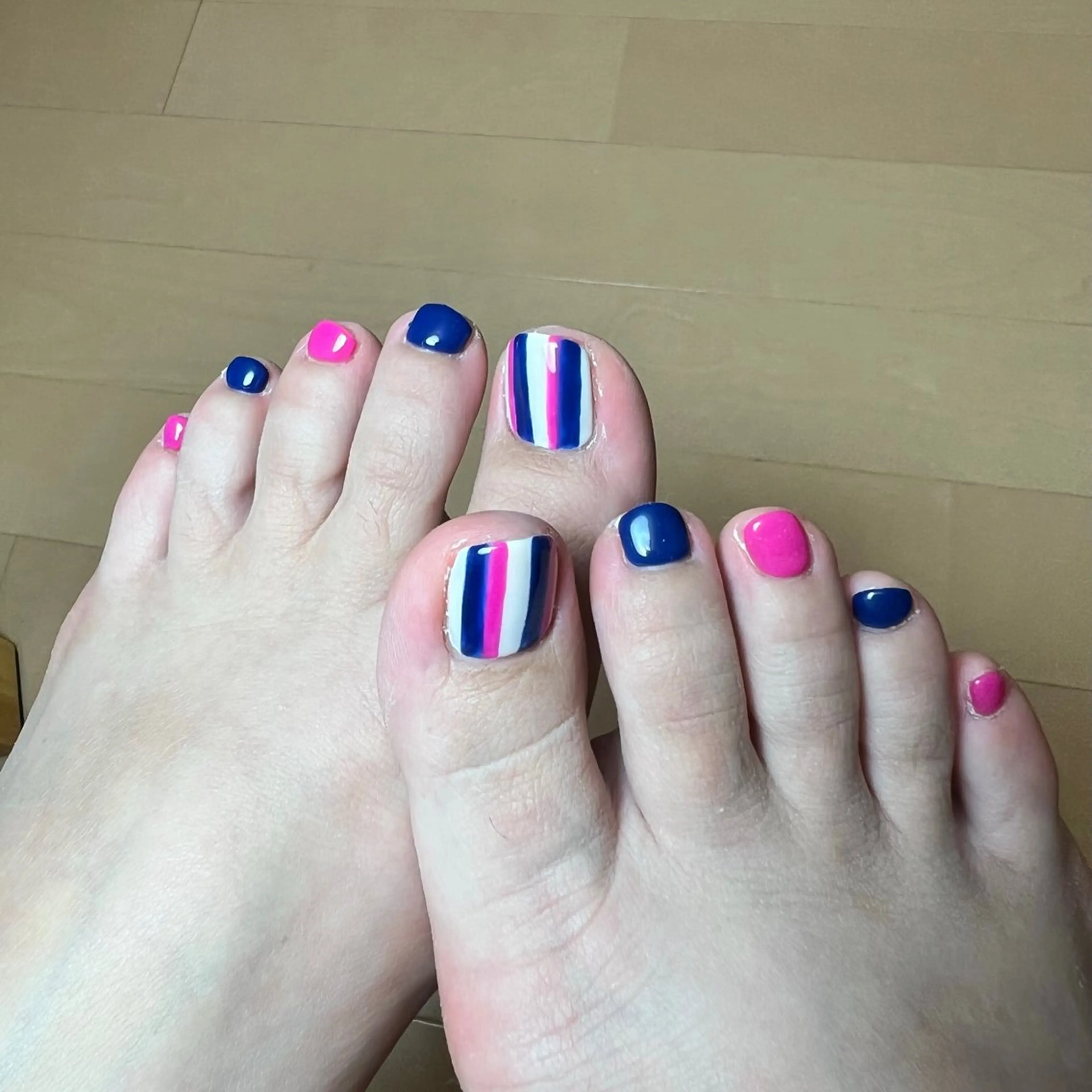 ネイル フットネイル フットネイル COCO+所属・COCO +のエステ・リラクイメージ