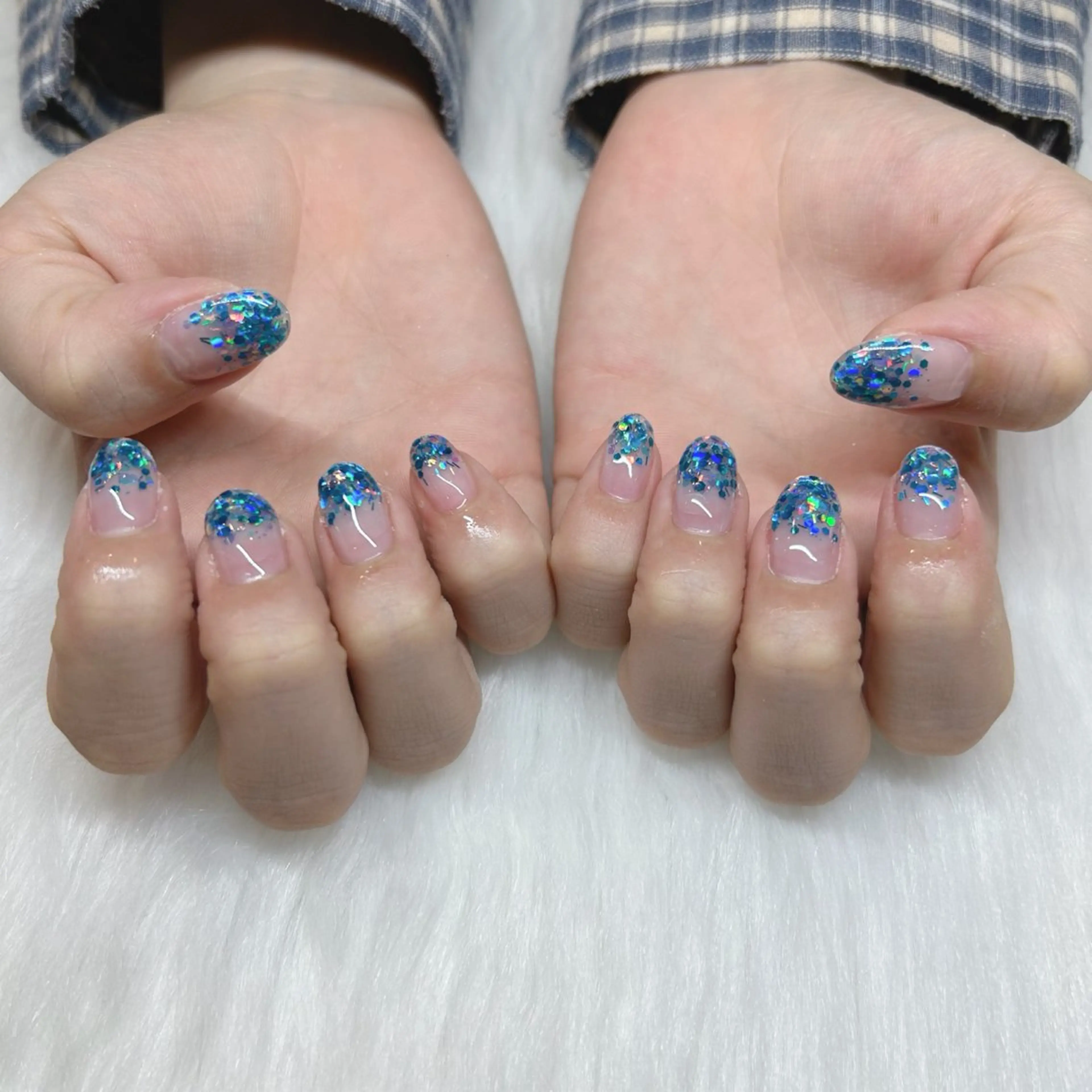 ミディアム ハンドネイル HANA うるののネイルデザイン