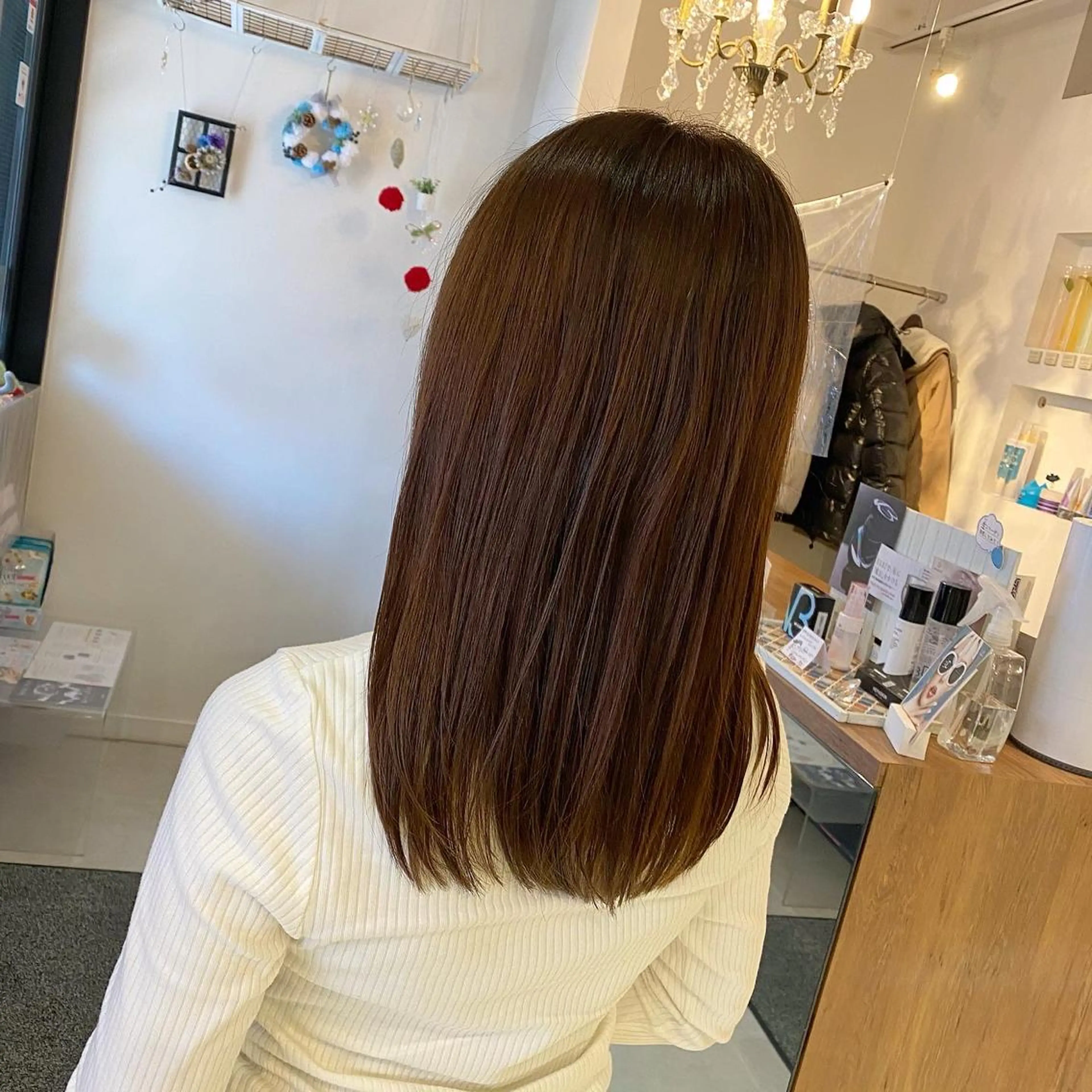 セミロング カラー ブラウンカラー ラベンダーカラー ラベンダーブラウン 髪質改善 トリートメント SALOWIN 池袋Suite店所属・髪質改善特化 安東駿介のヘアスタイル
