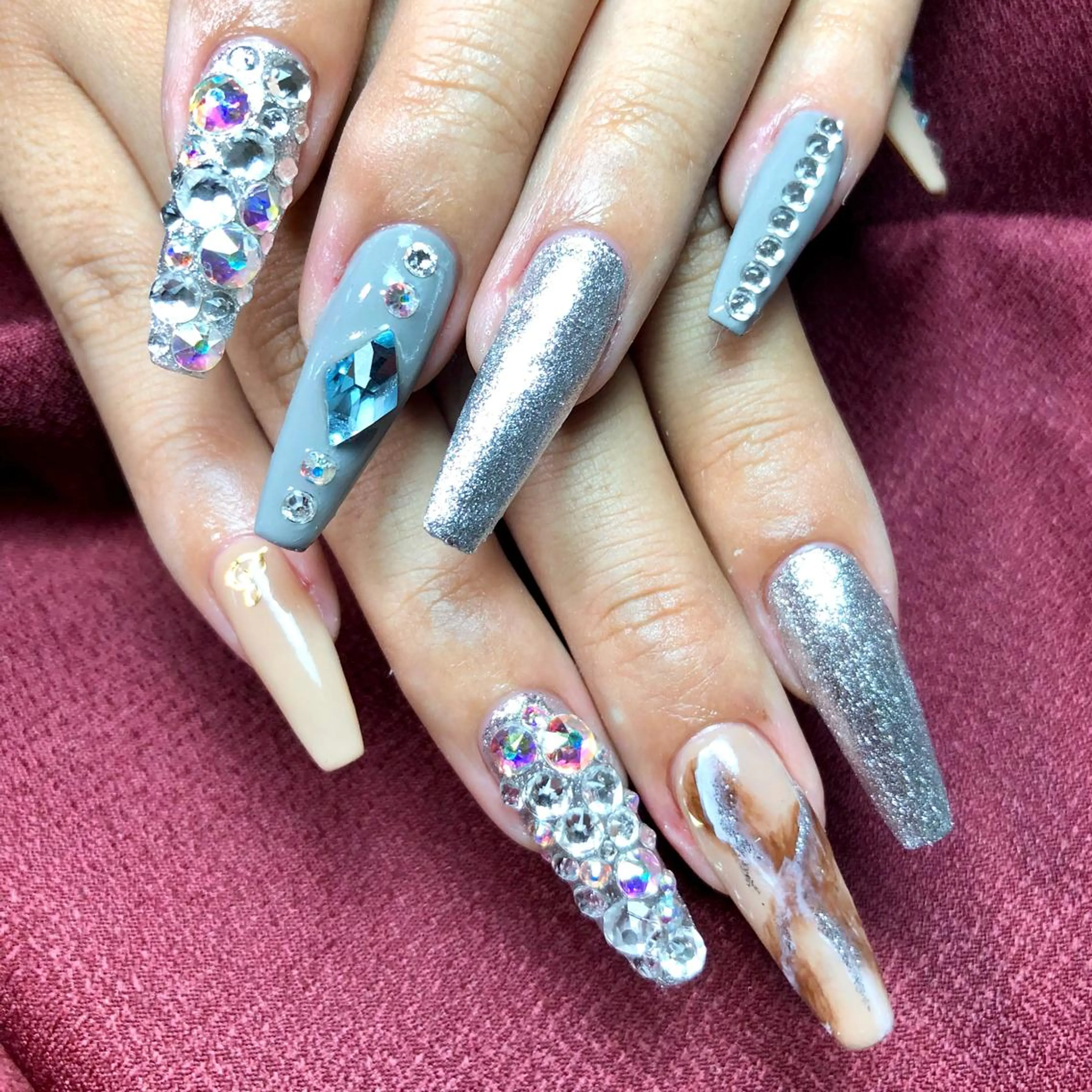 ネイル ハンドネイル ハンドケア DARIA Nailsのネイルデザイン