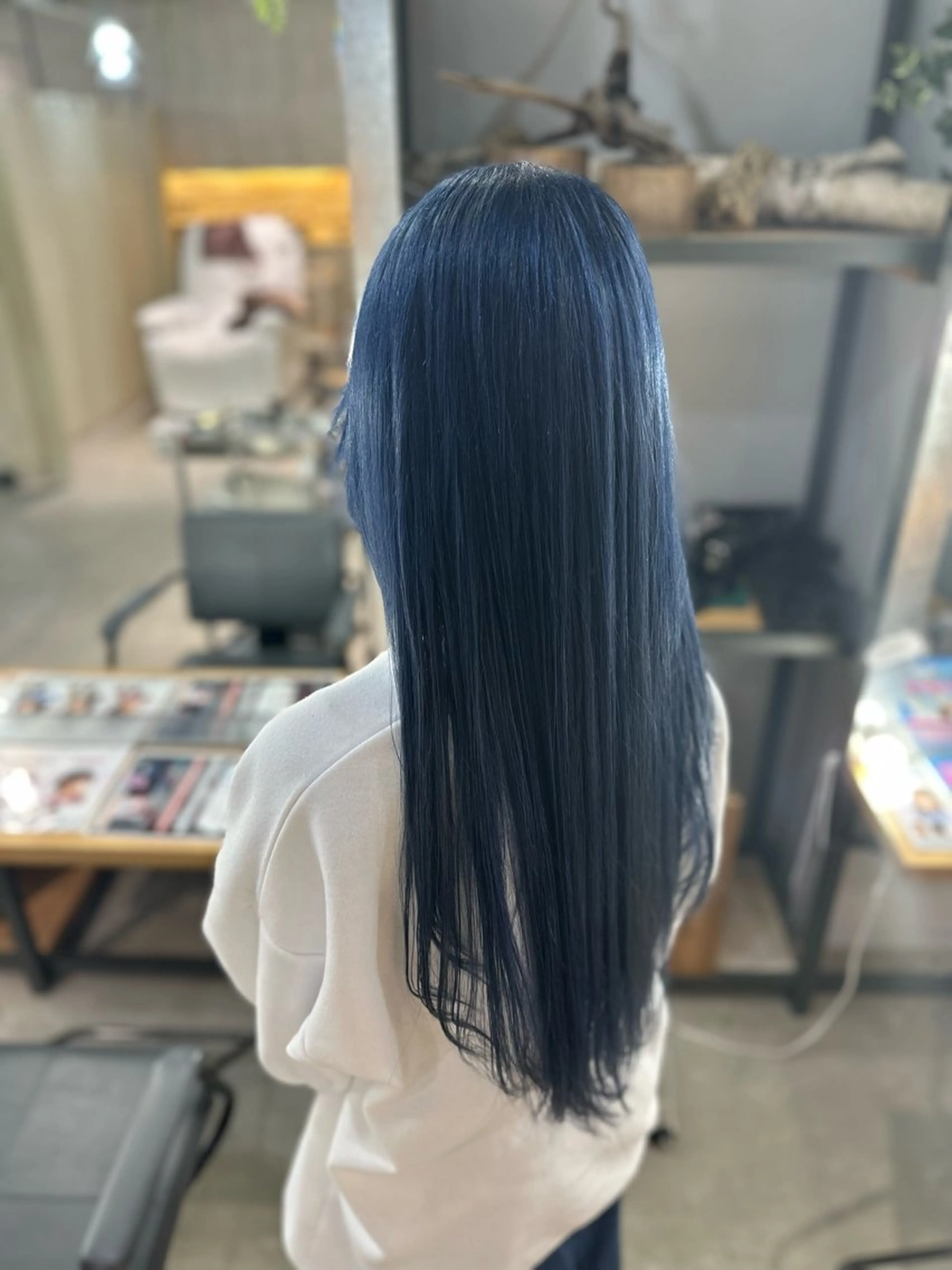 ロング カラー ブルーカラー 溜 一太のヘアスタイル
