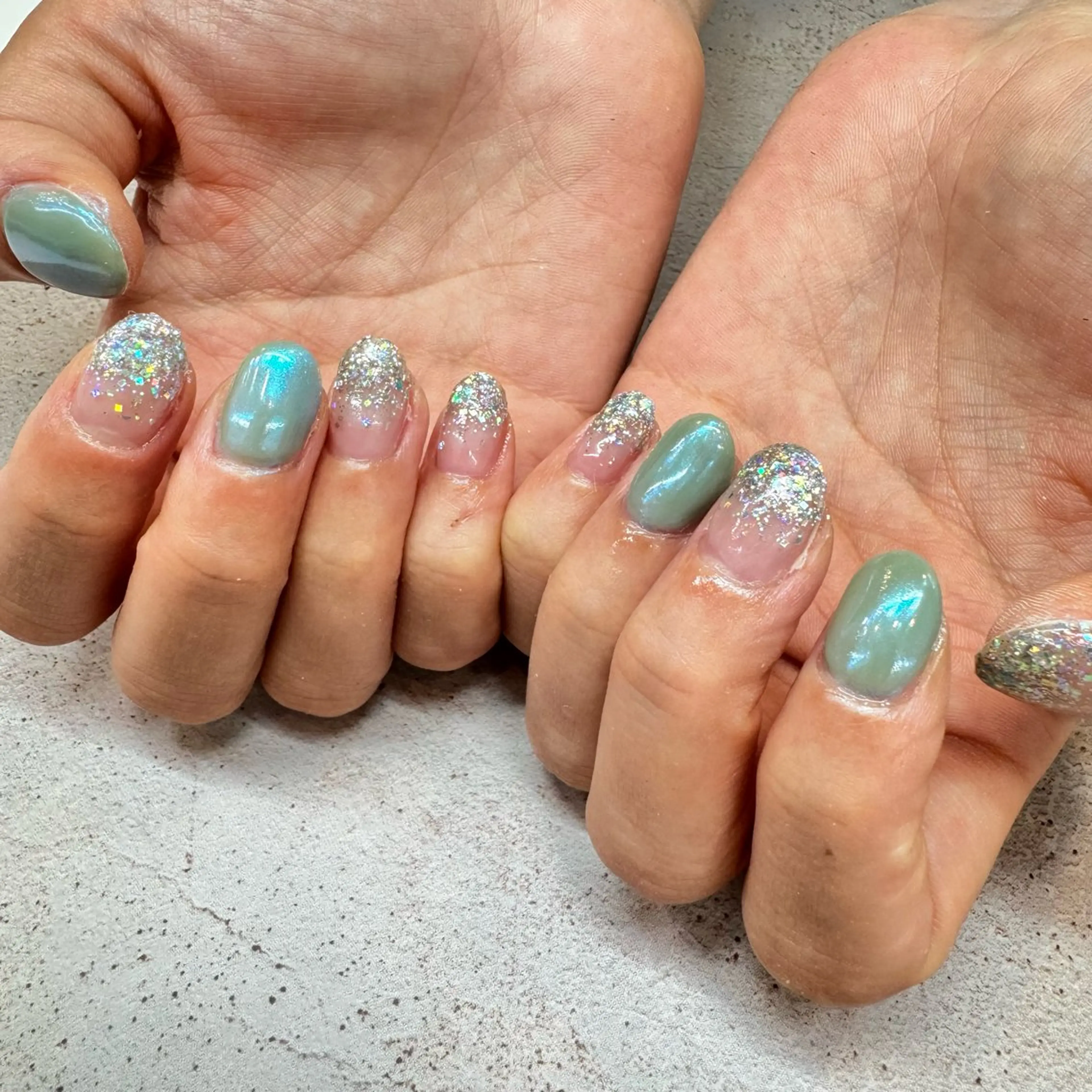 ネイル 重永 夏南のネイルデザイン