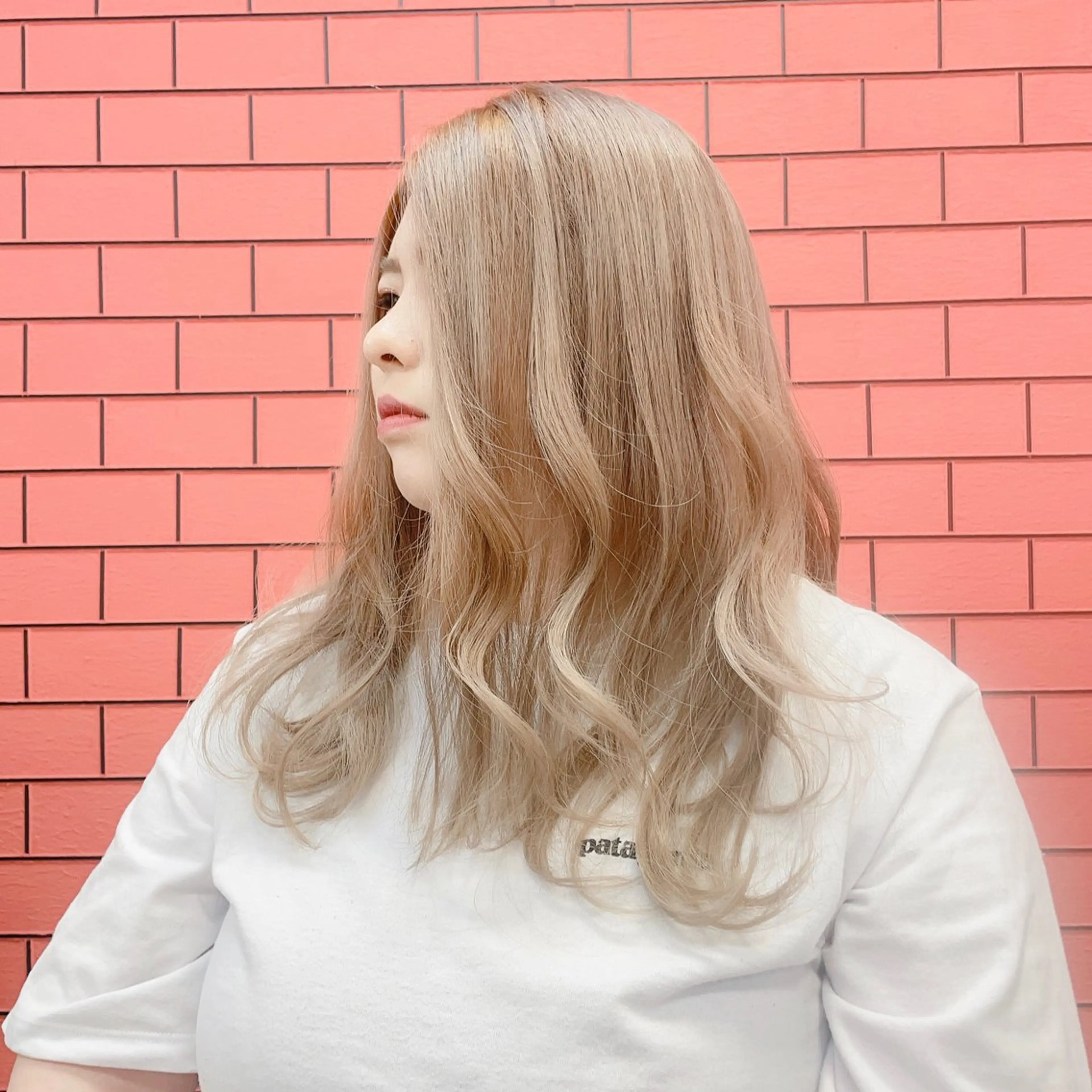 ロング カラー バレイヤージュ ブリーチ ケアブリーチ ダブルカラー イヤリングカラー ヘアカラー トリートメント デザインカラー髪質 改善Lilithのその他イメージ