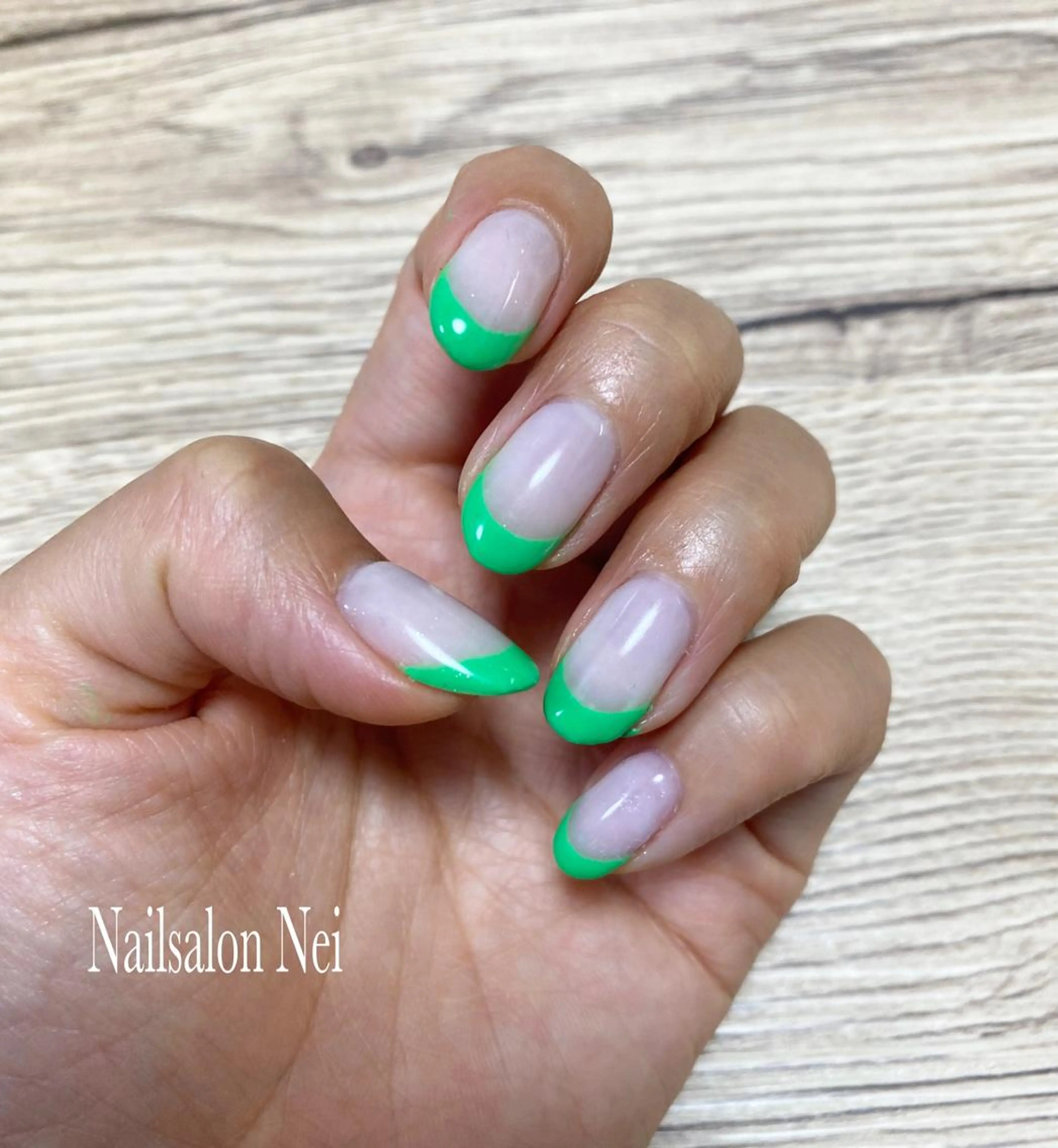 ネイル Nailsalon Ｒ《喜多見3分》のネイルデザイン