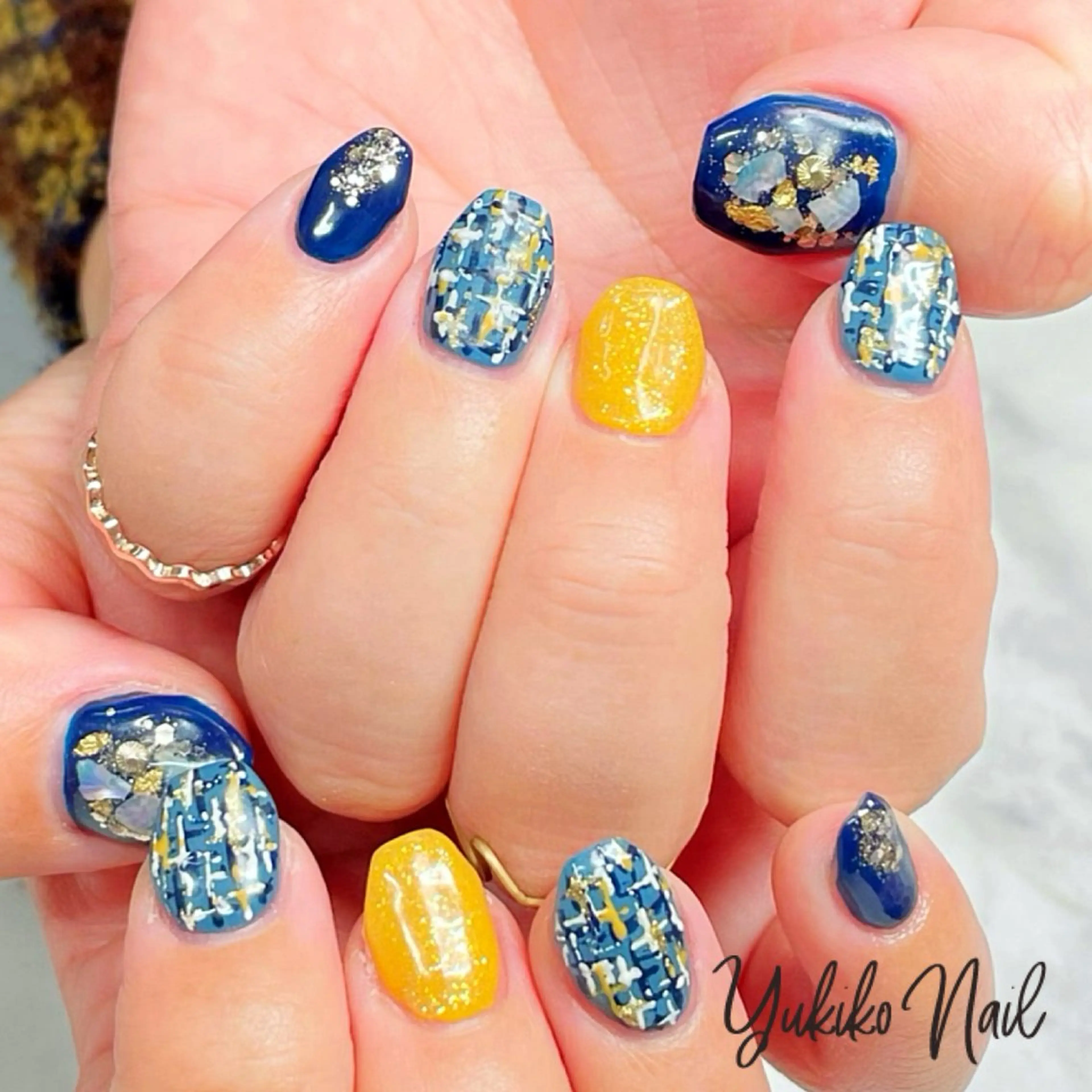 ネイル ネイビー ツイードネイル 冬ネイル ハンドネイル ユキコ ネイルのネイルデザイン