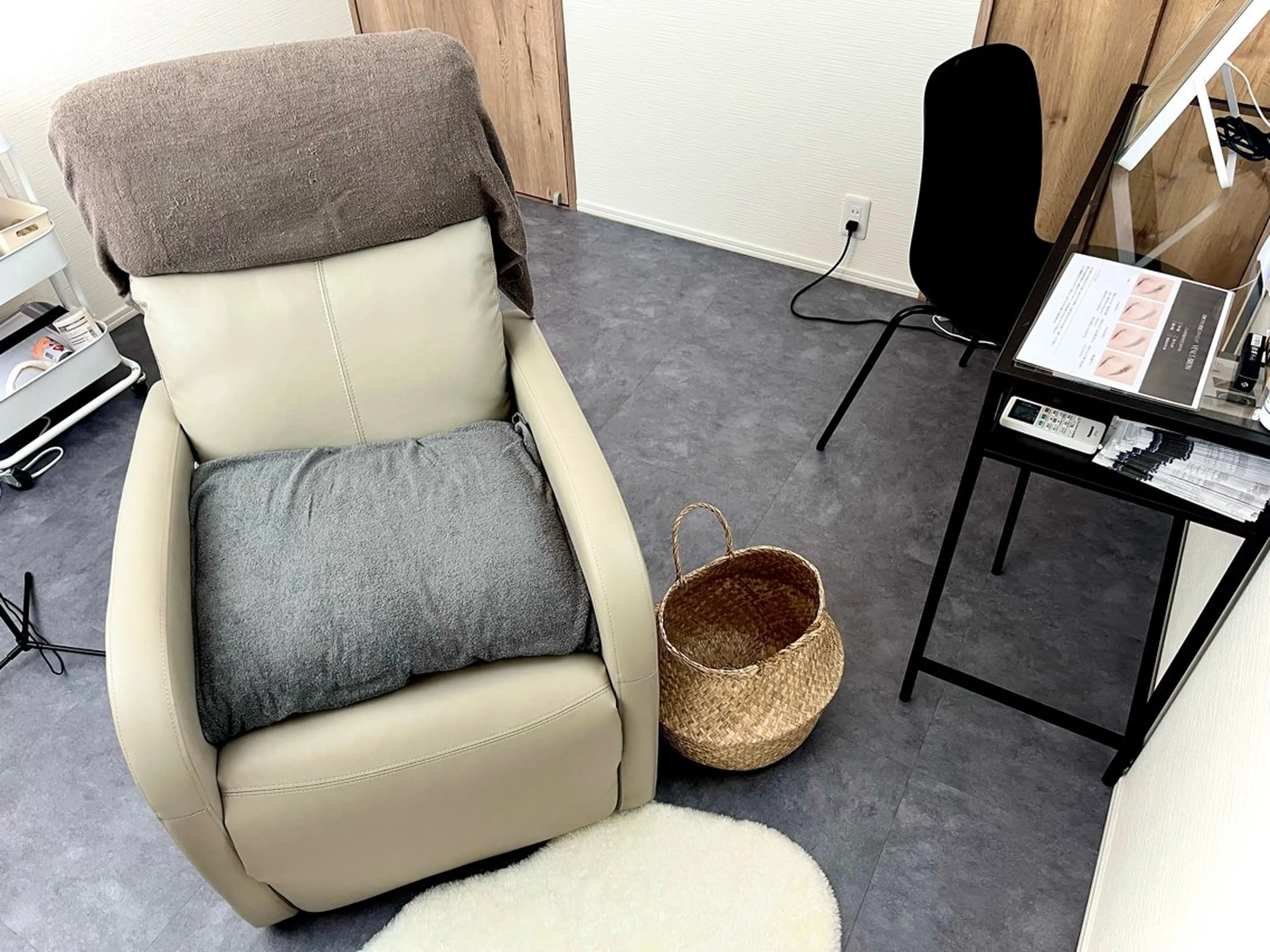 メンズ アイブロウ ワックス脱毛 眉カット その他(アイブロウ) iti所属・iti 眉毛とワックス脱毛の眉毛・アイブロウイメージ