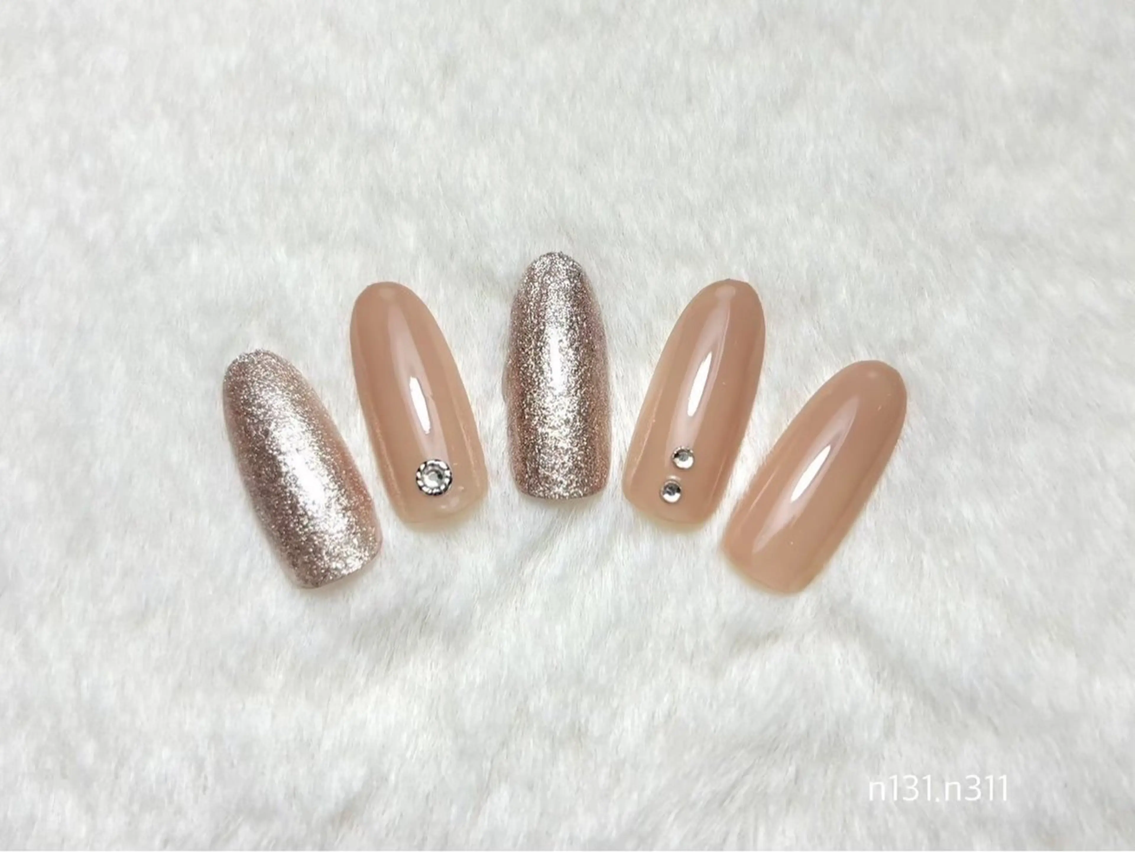 ネイル シンプルネイル ハンドネイル peTiT sayakaのネイルデザイン