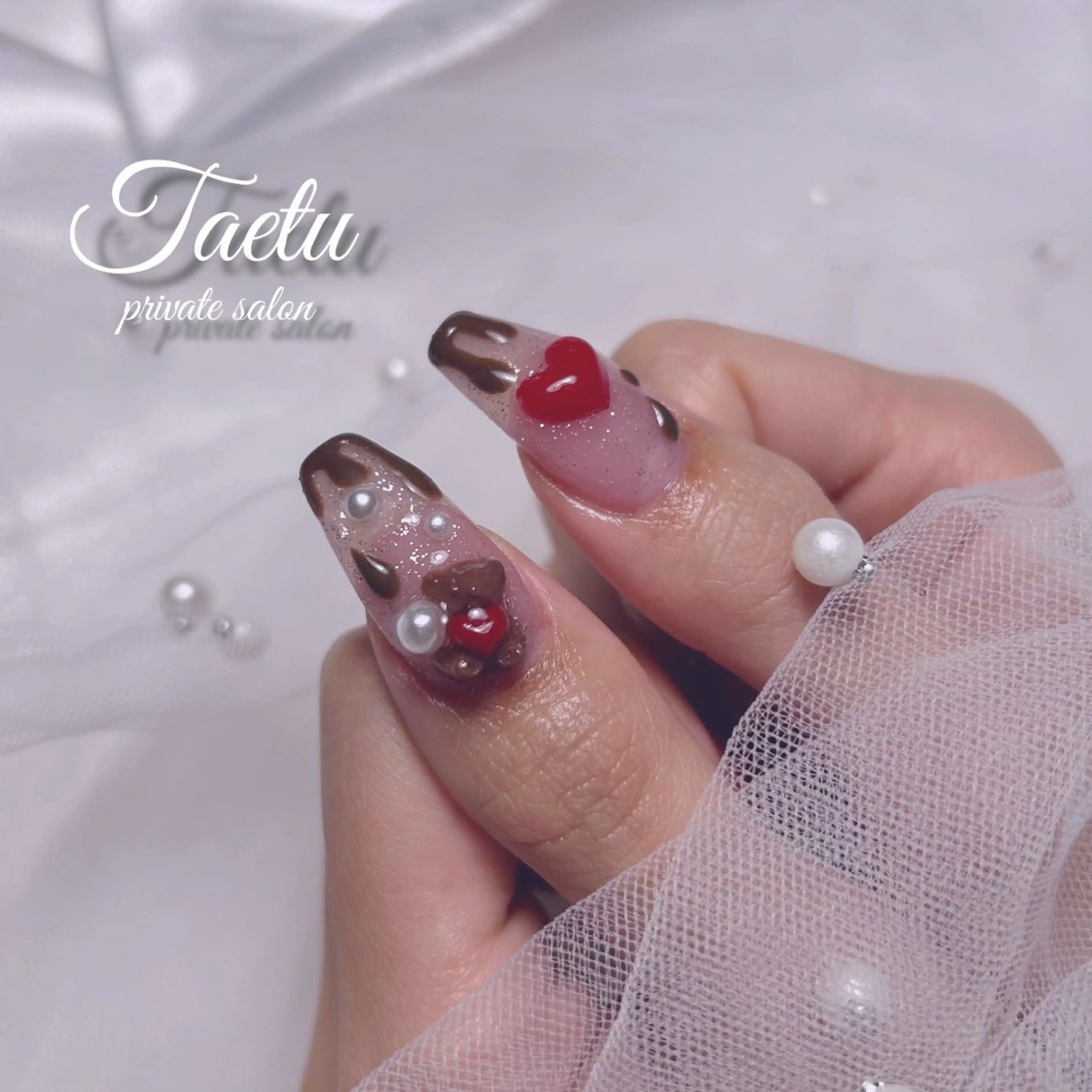 ネイル アートネイル 𝐓𝐀𝐄𝐓𝐔 💜Ayumiのネイルデザイン