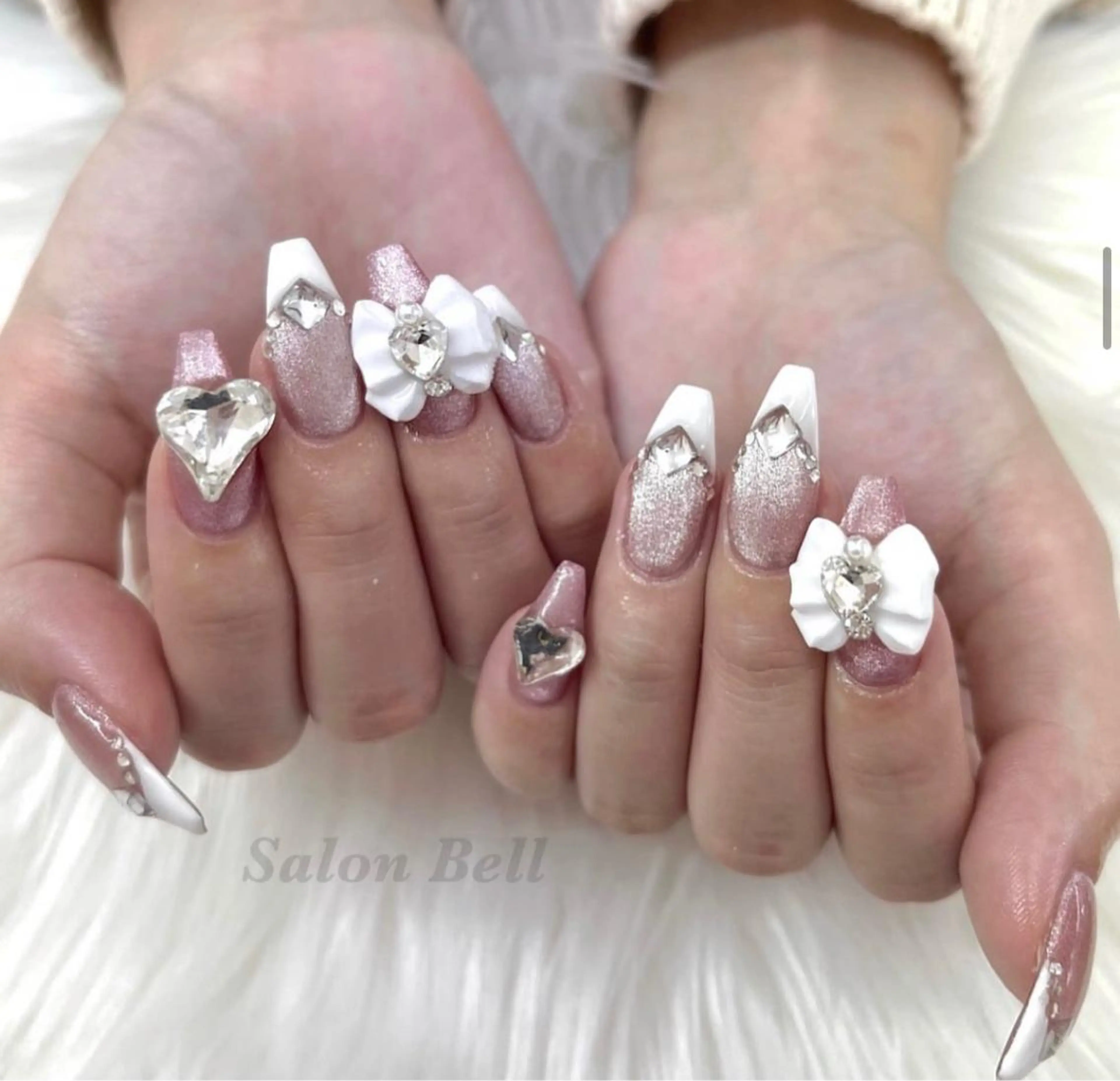 ネイル Bell 富田林店 SAYAKAのネイルデザイン