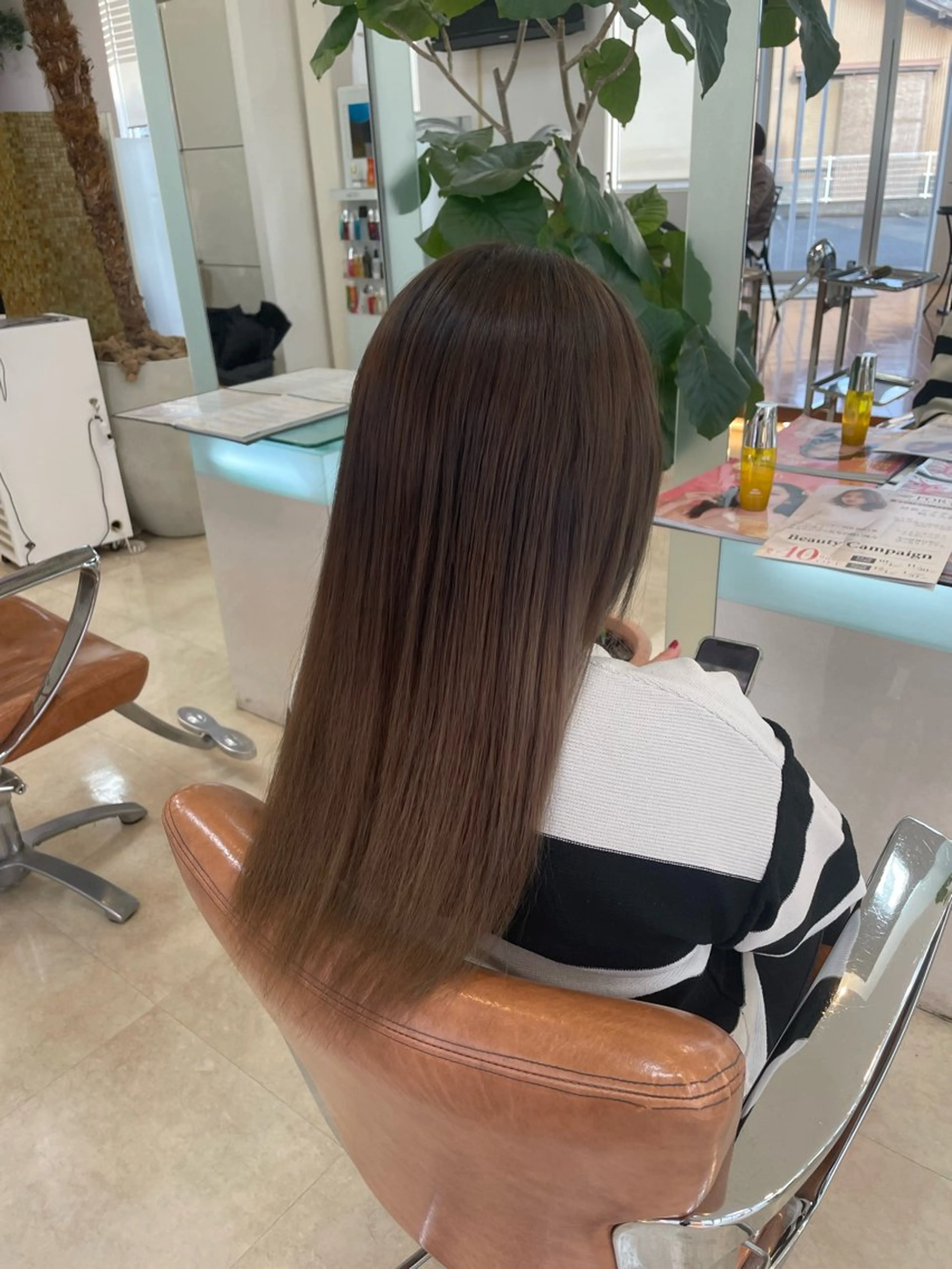 セミロング カラー 大宮｜似合わせ髪質 改善カットカラー｜のヘアスタイル