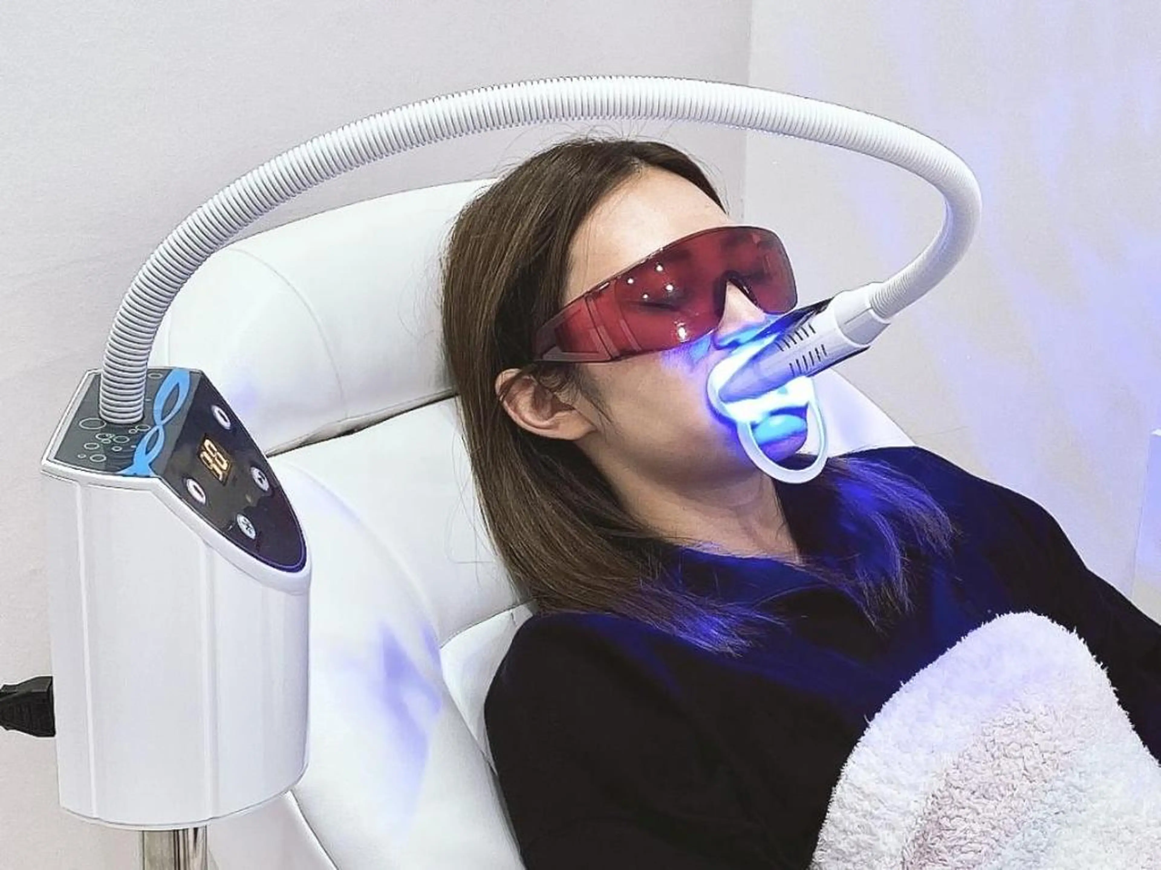 セルフホワイトニング10分照射×3回¥5480🦷💎の写真