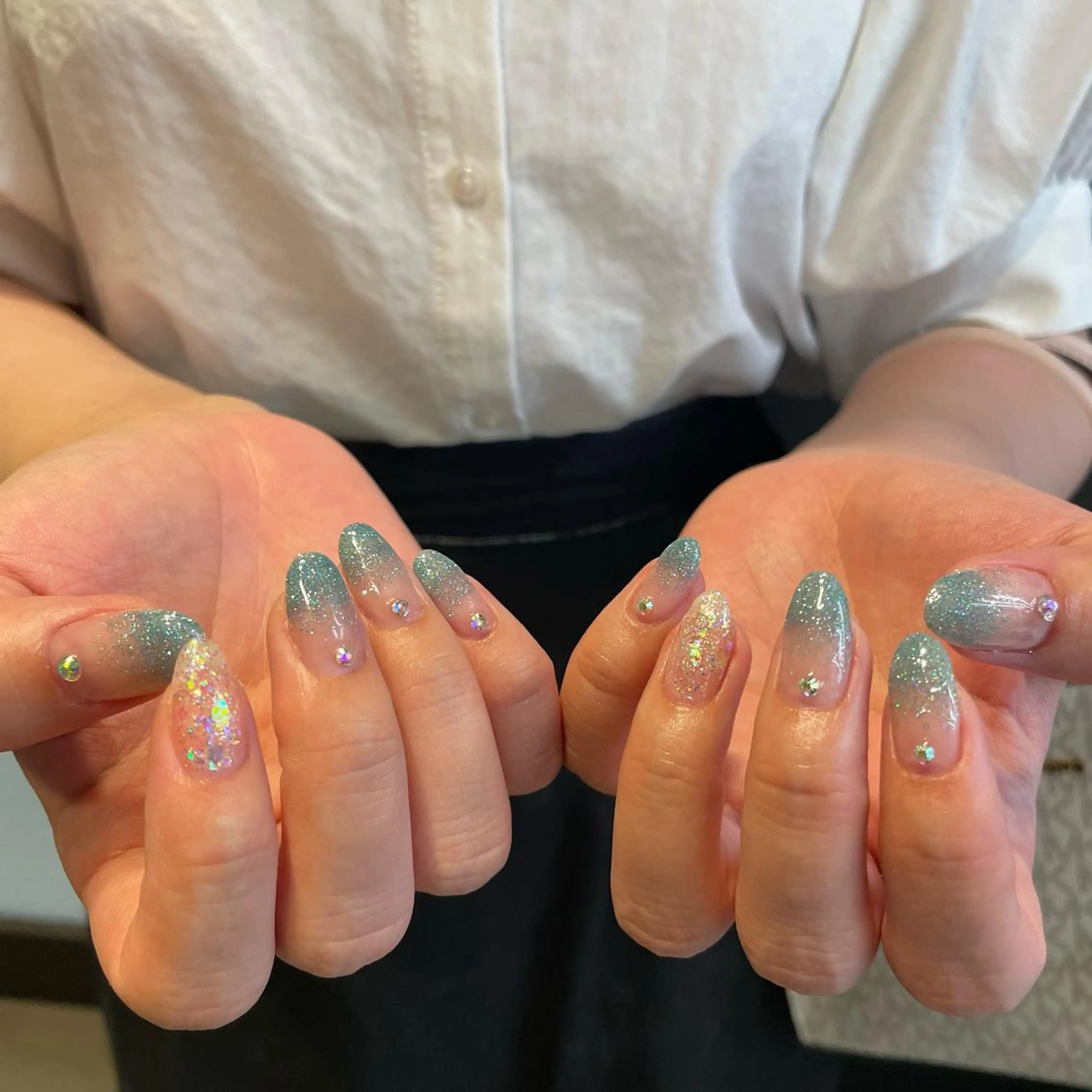 ネイル 🫧飛山琉桜/二条 ネイルアート/束感のマツエク・マツパデザイン