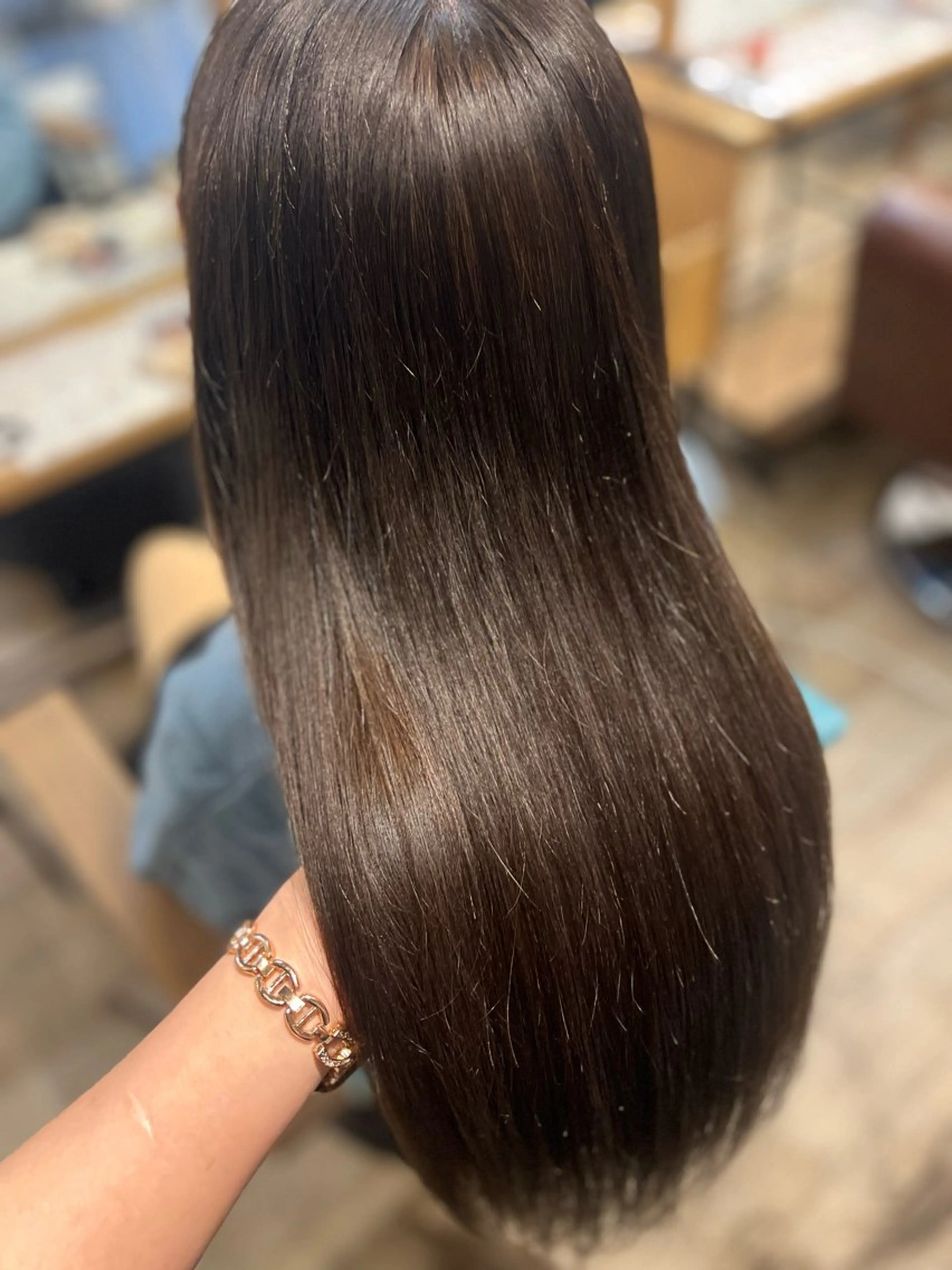 ロング カラー ヘアカラー Liere Muuのヘアスタイル