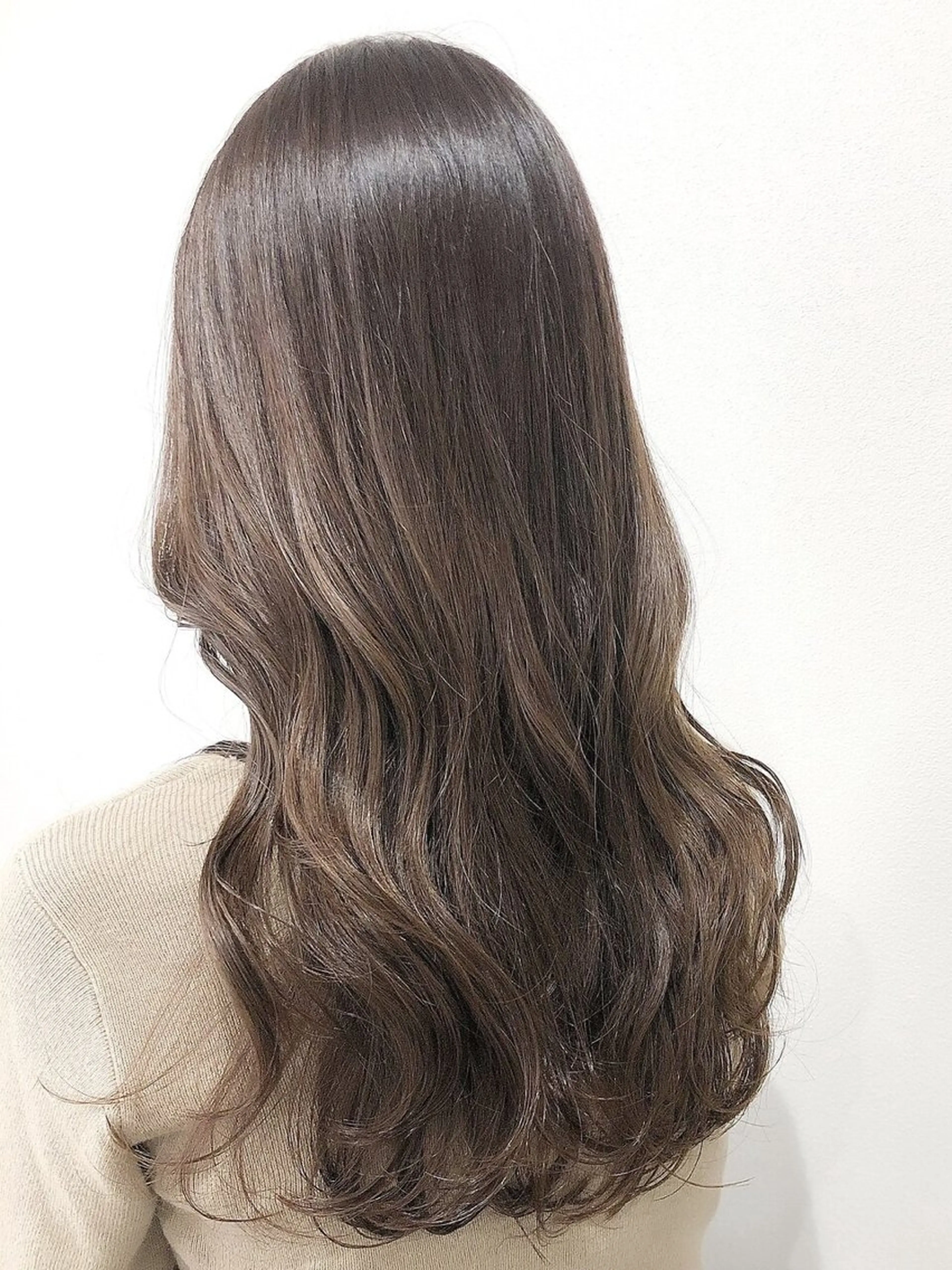 ロング カラー 坂本 大晟のヘアスタイル