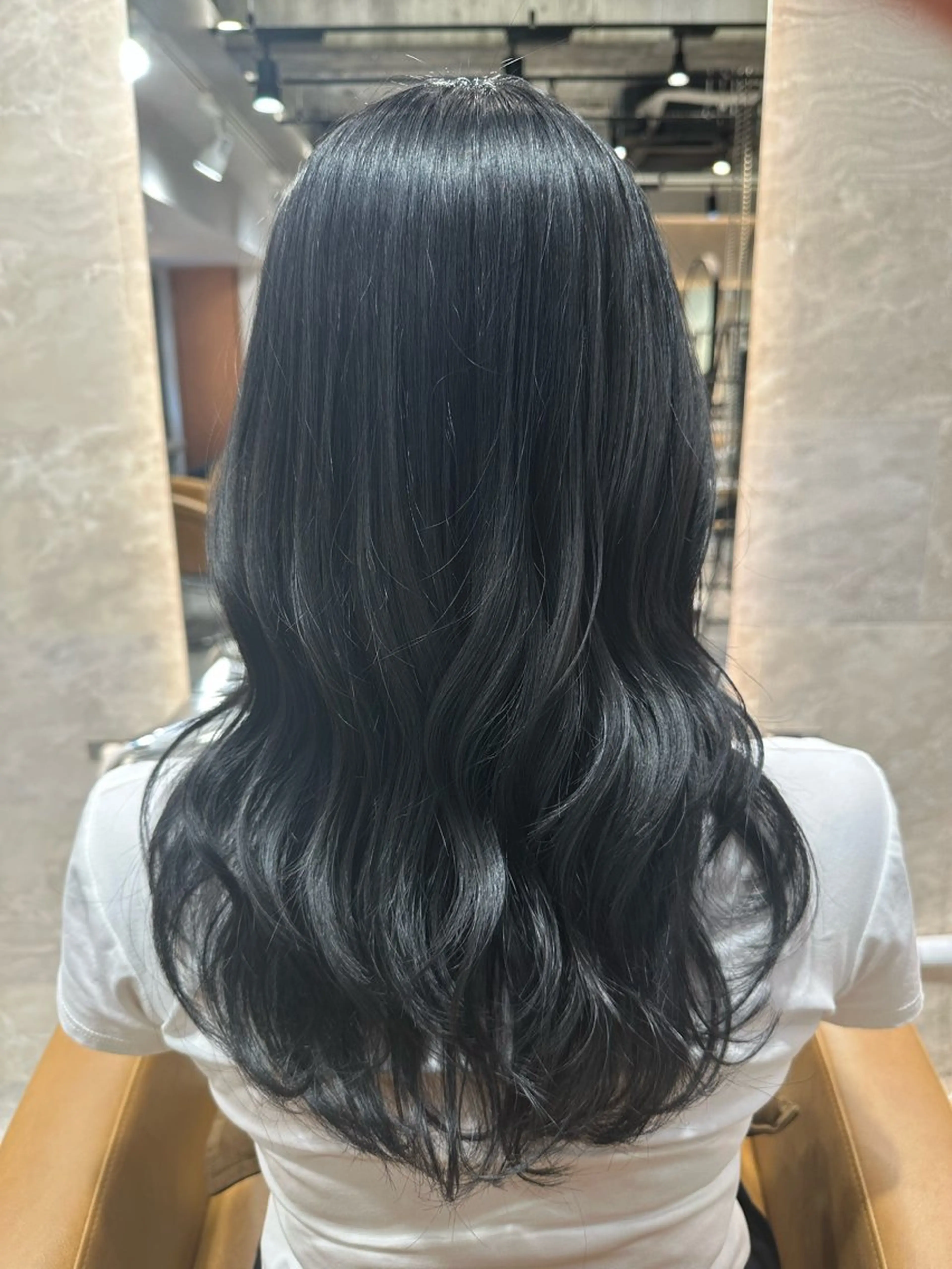 ロング カラー ダークグレー ダークグレージュ グレージュ レイヤー/艶髪/ 髪質改善/YUYAのヘアスタイル