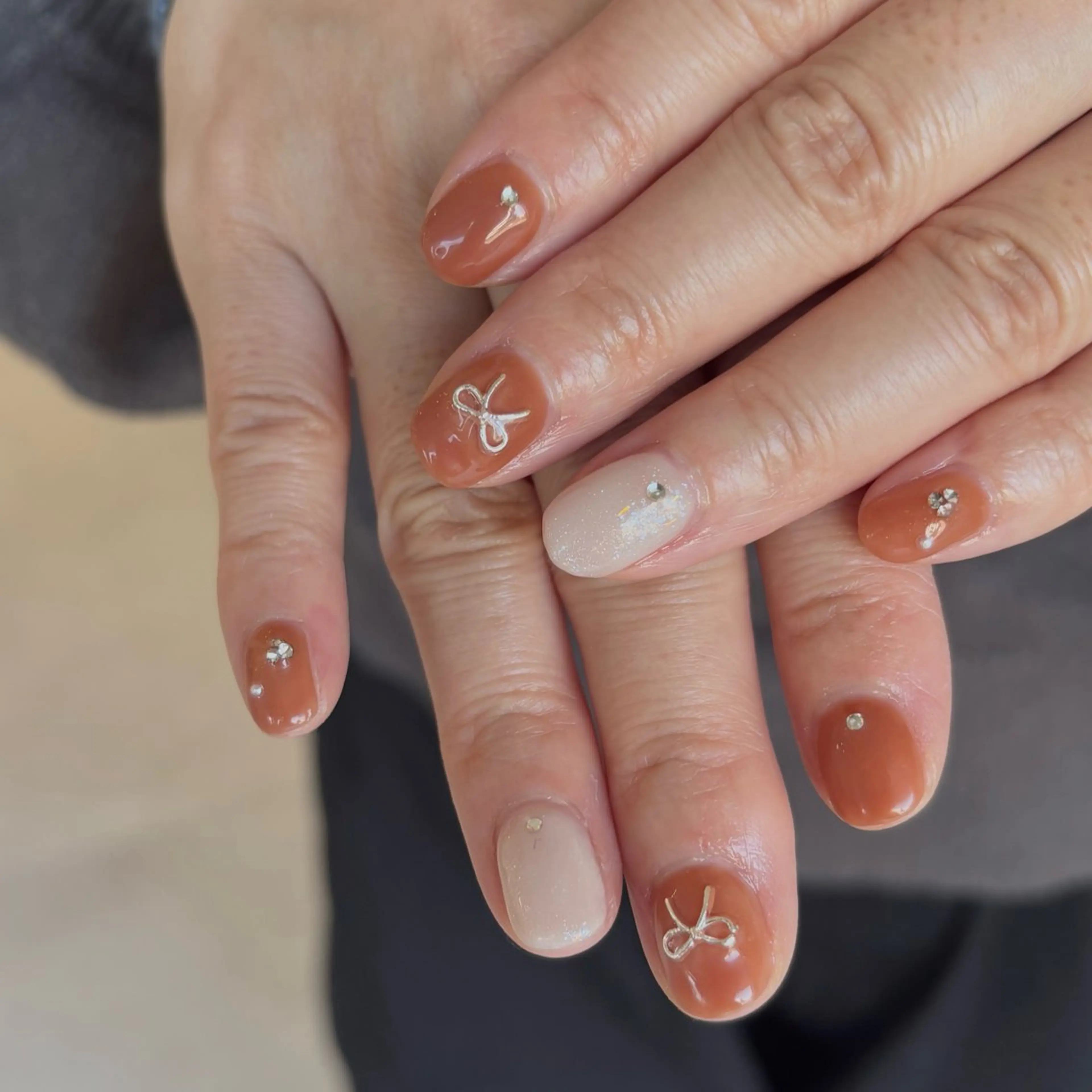 ネイル WHITE NAIL甲府昭和店所属・WHITE NAILのネイルデザイン