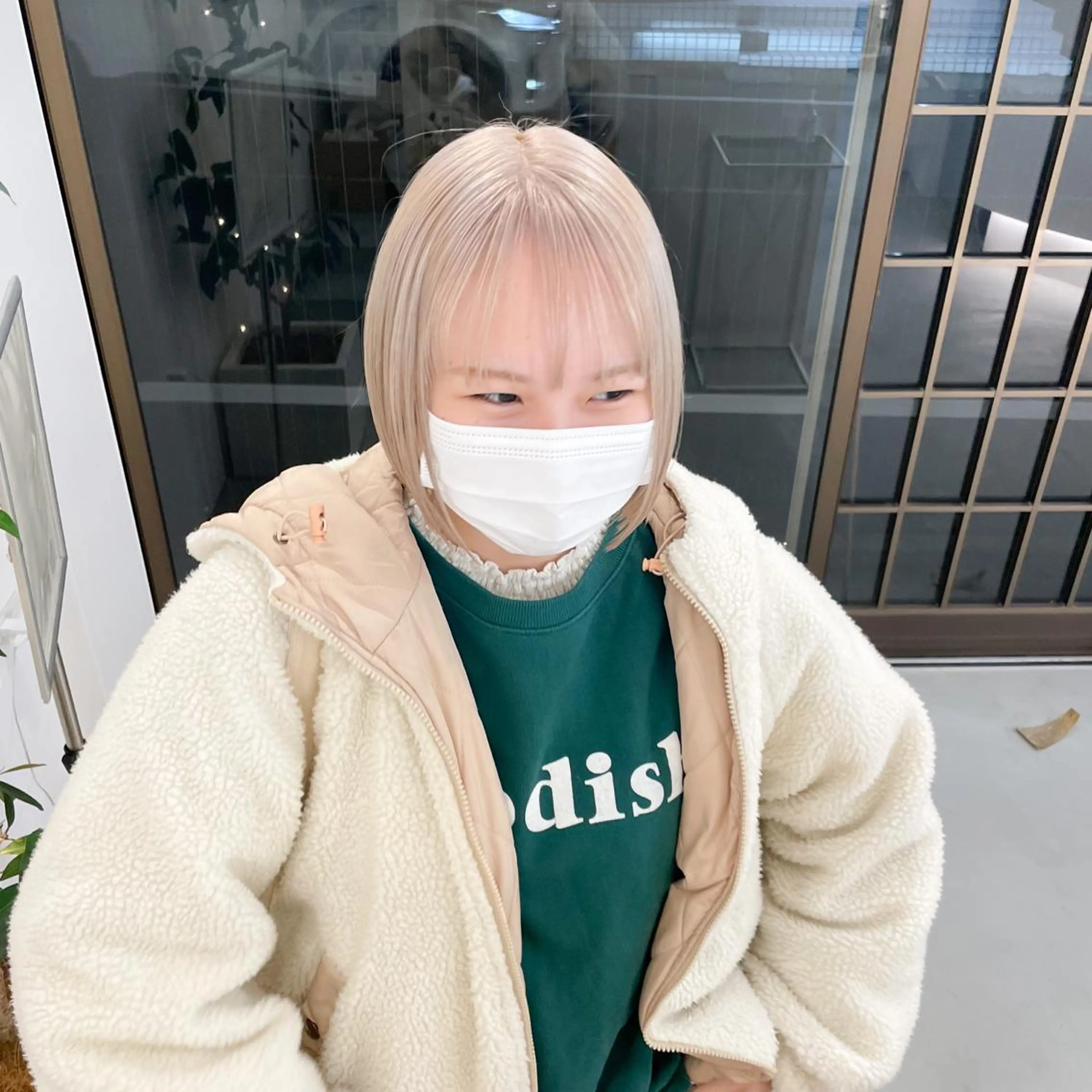 ミディアム 可愛いパーマスタイル といえばISSEYのヘアスタイル