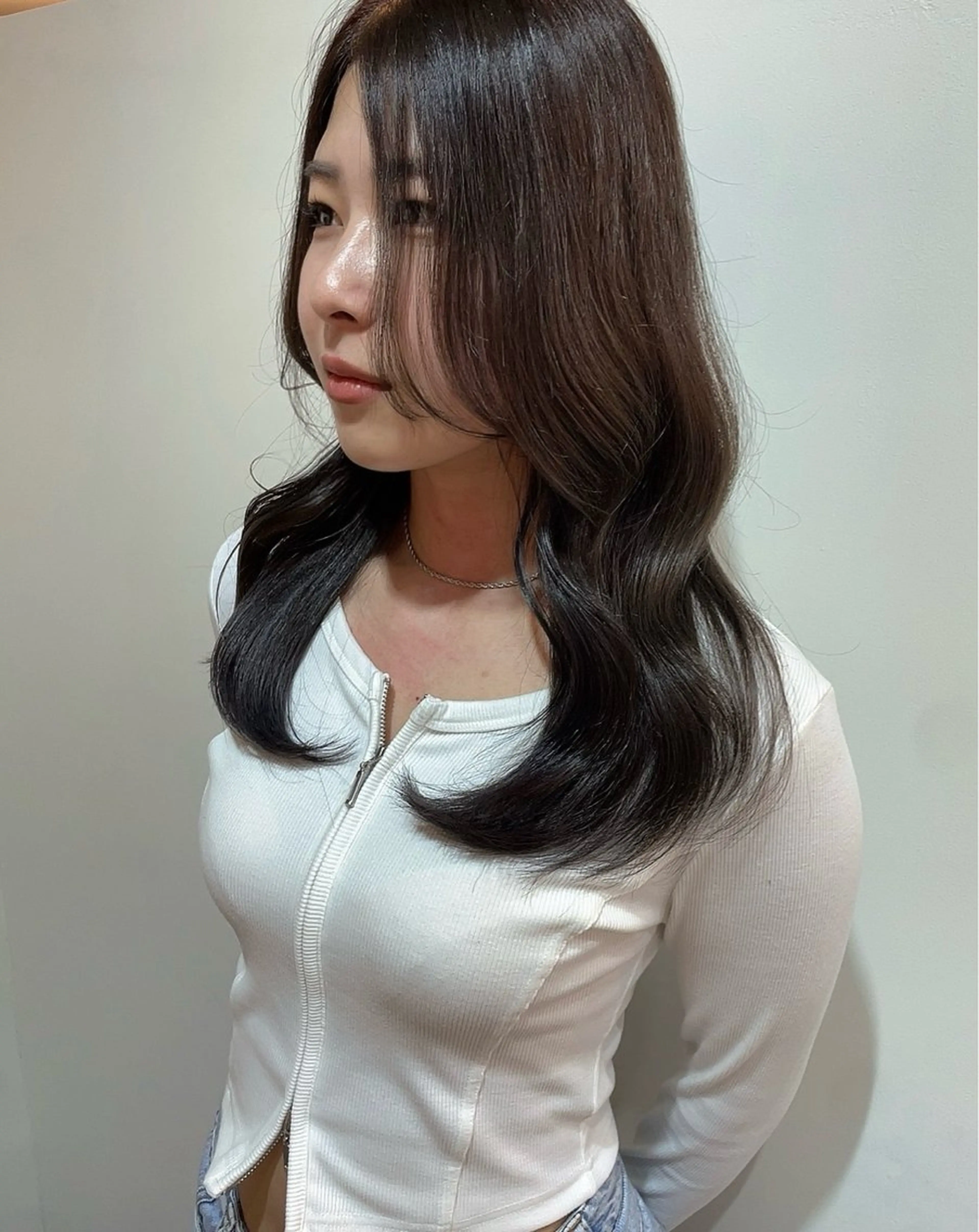 セミロング カラー カット ヘアカラー トリートメント 艶カラー/ハイトーン Anjuのヘアスタイル