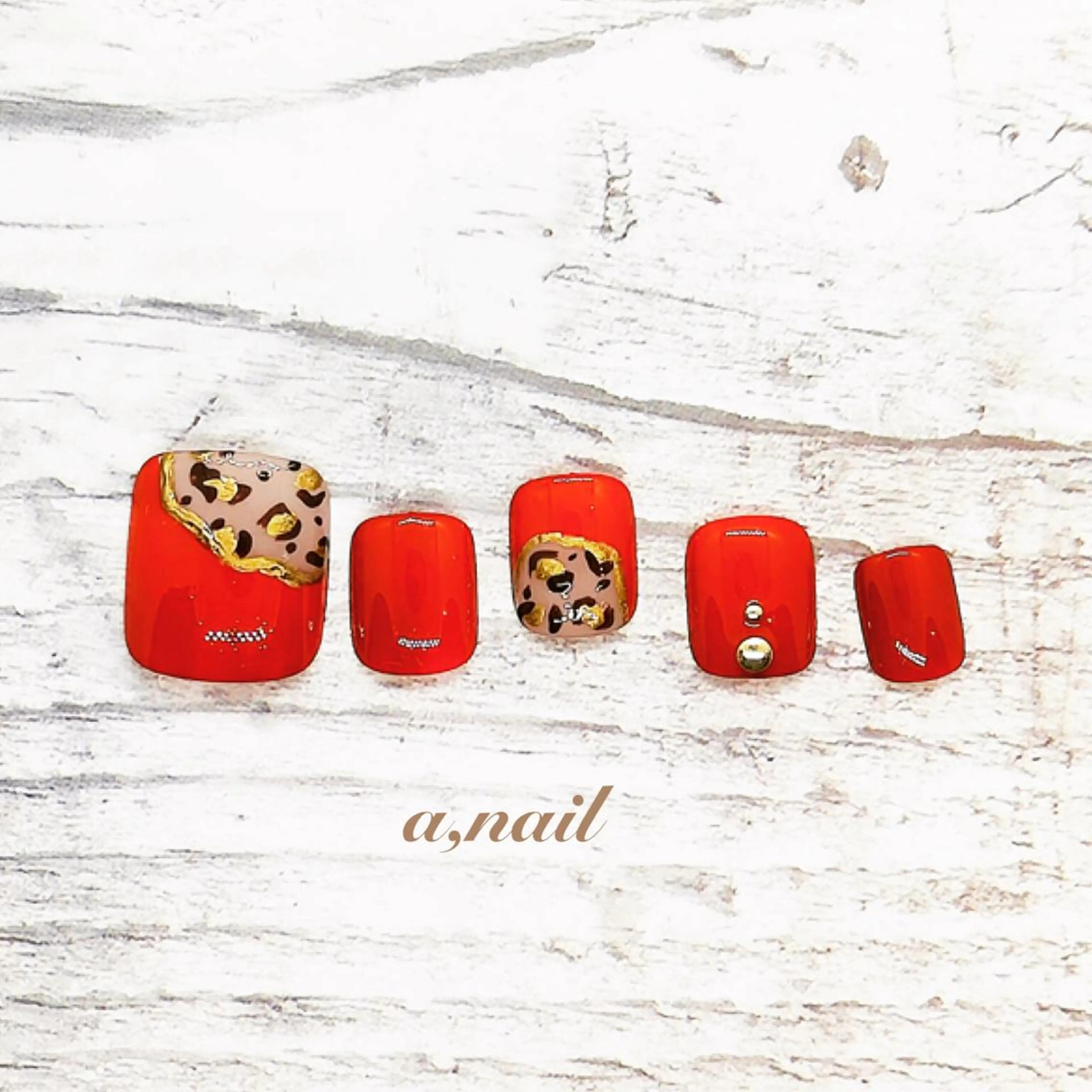 ネイル フットネイル ジェルネイル グラデーション オフィスネイル ワンカラーネイル フットネイル ネイルサロン エーネイルのネイルデザイン