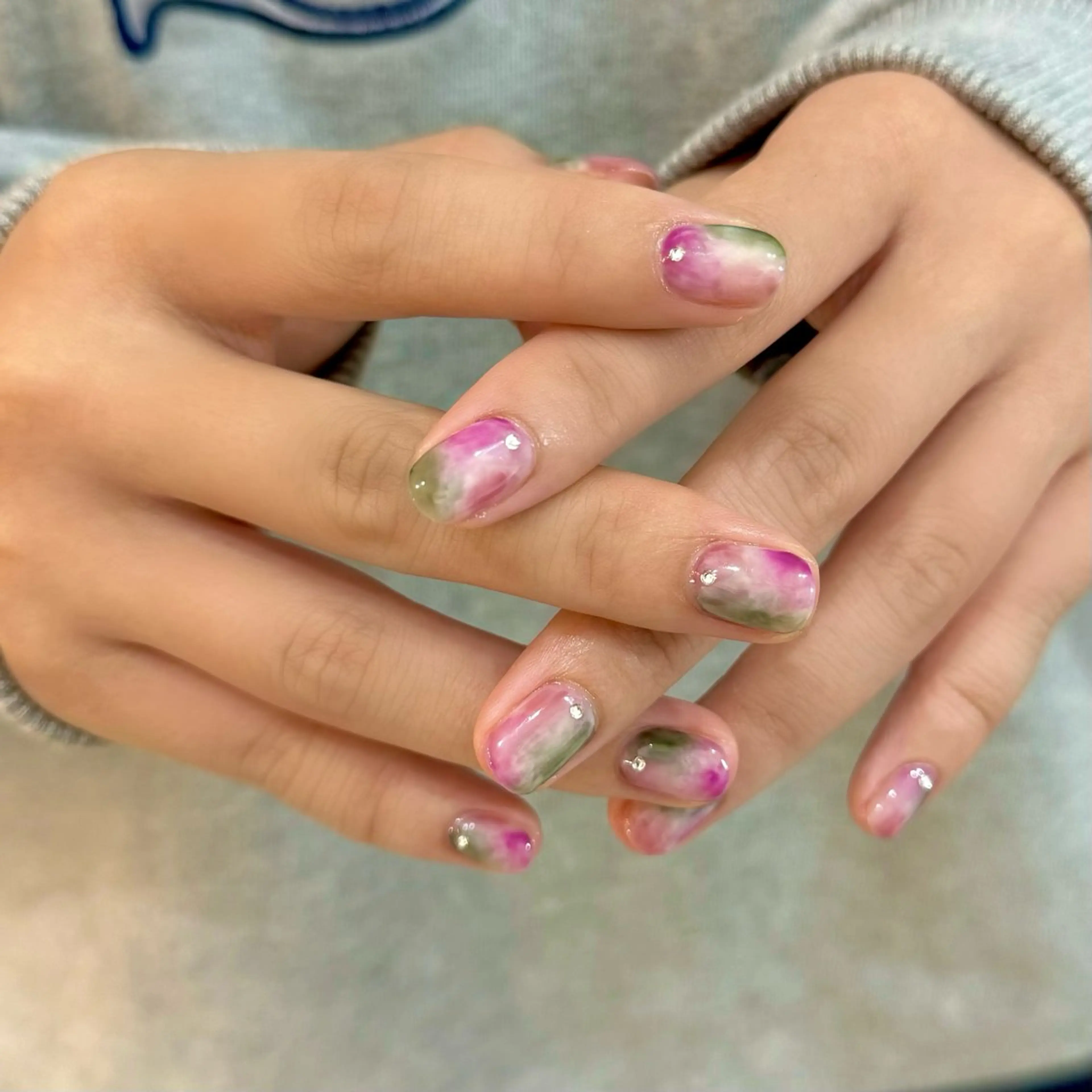 ネイル キラキラネイル ストーンネイル ハンドネイル HARUKA ネイリスト福岡/薬院のネイルデザイン