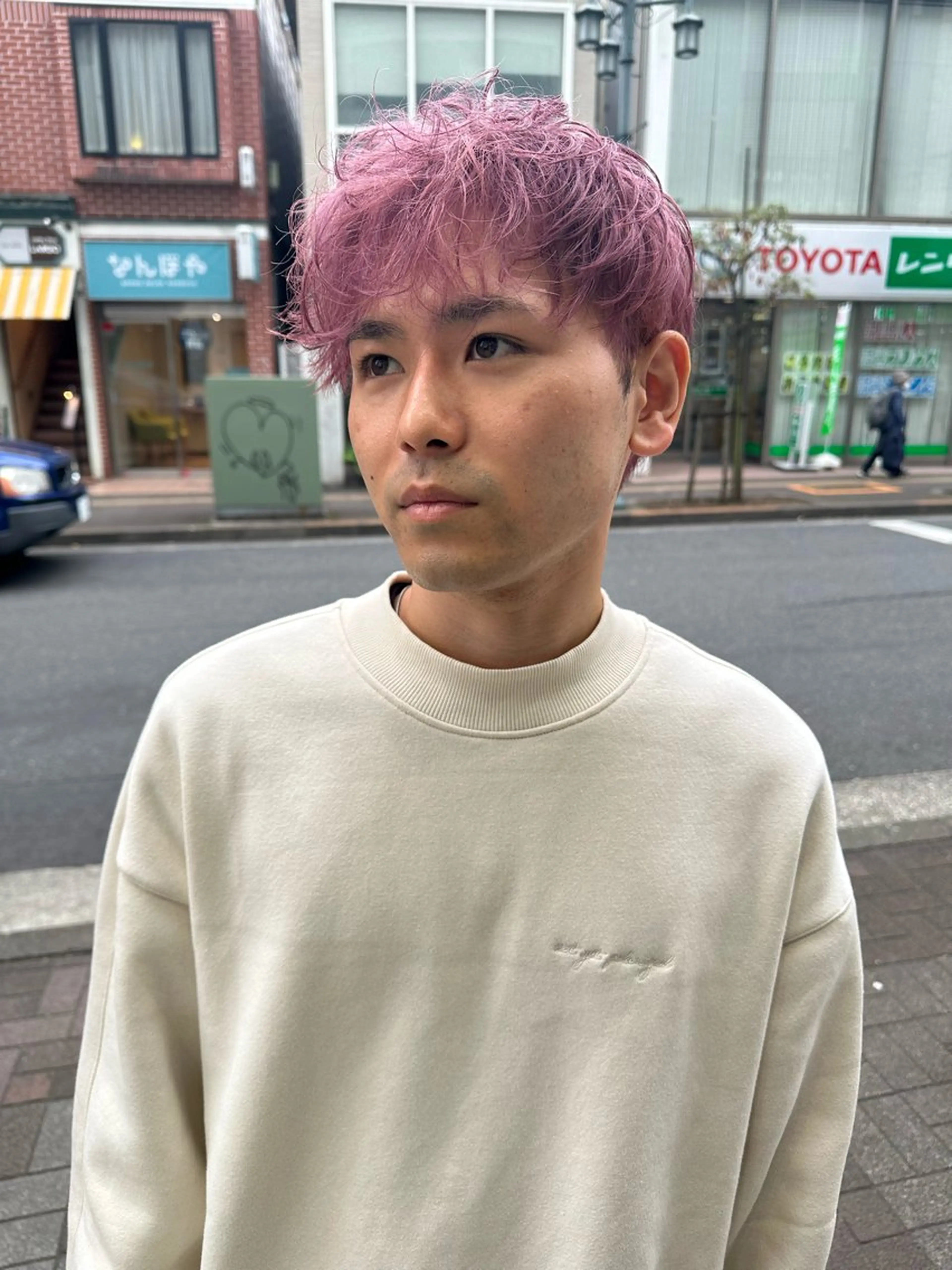 ショート カラー メンズ メンズブリーチ メンズハイトーン メンズインナーカラー ブリーチ ケアブリーチ Rei/ 縮毛矯正/ ハイライトカラー募集のヘアスタイル