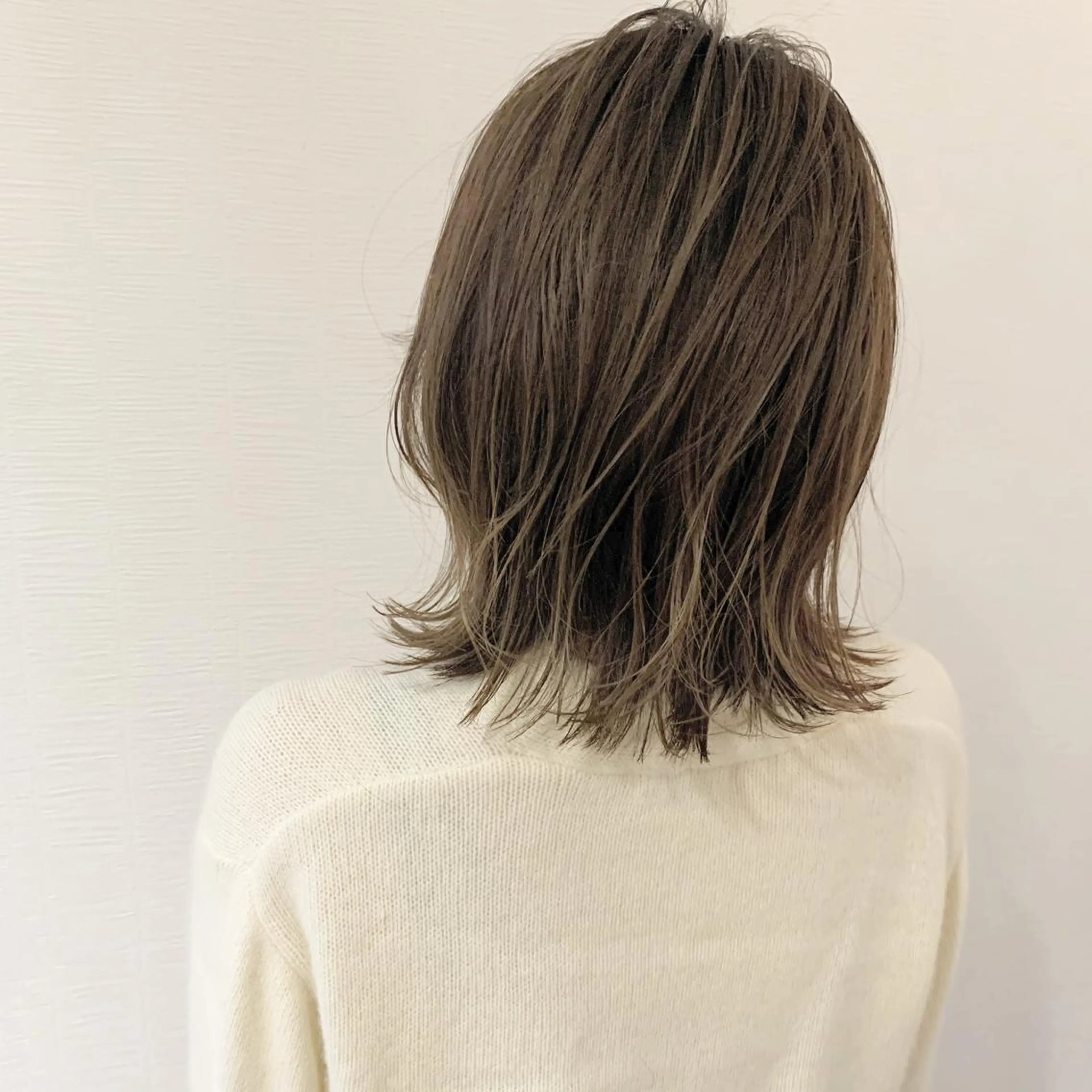 ミディアム カラー ブラウンカラー グラデーションカラー モカブラウン toiro by lien hair atelier所属・池田 真由美のヘアスタイル