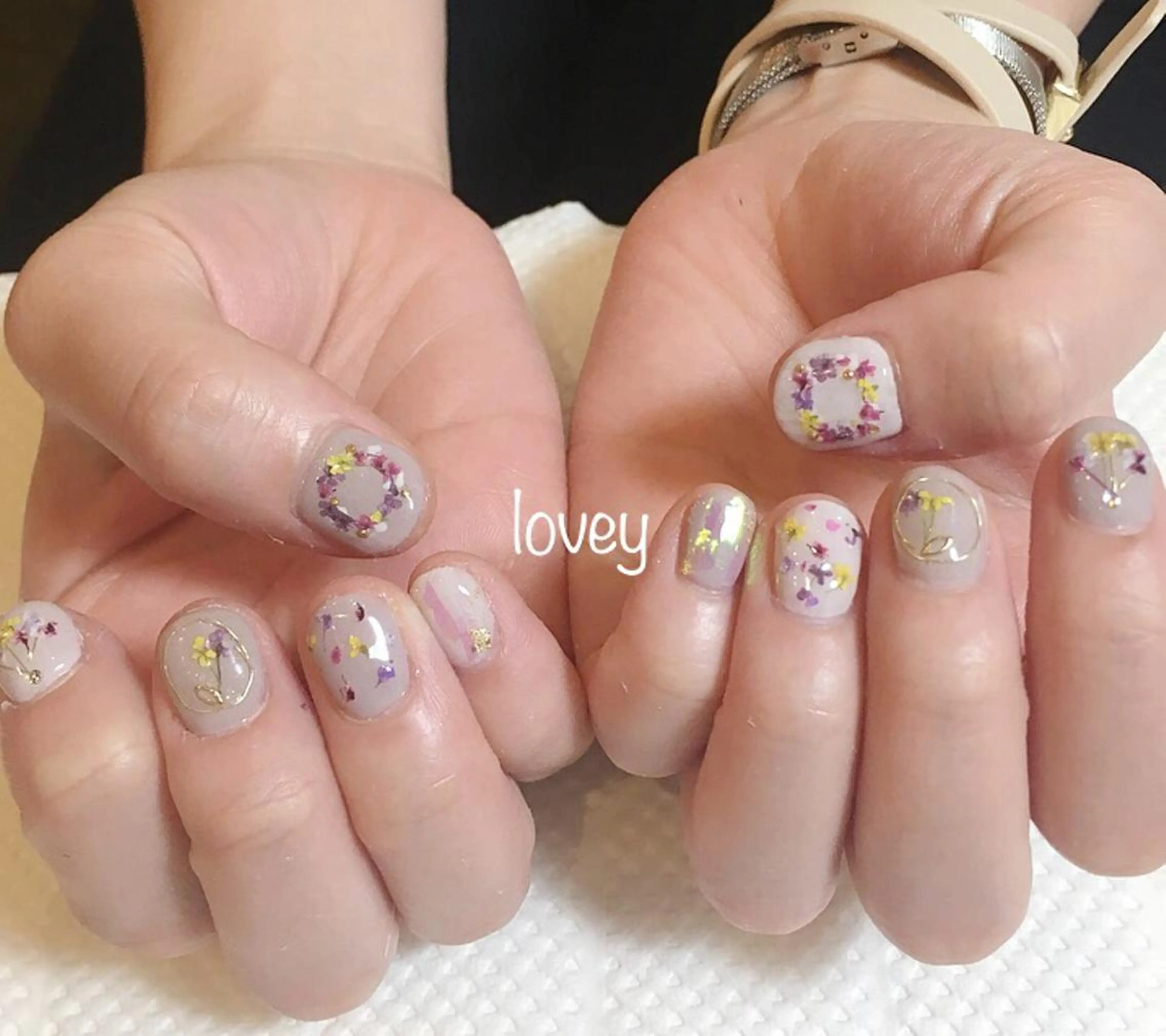 ネイル プライベートサロン loveyのネイルデザイン