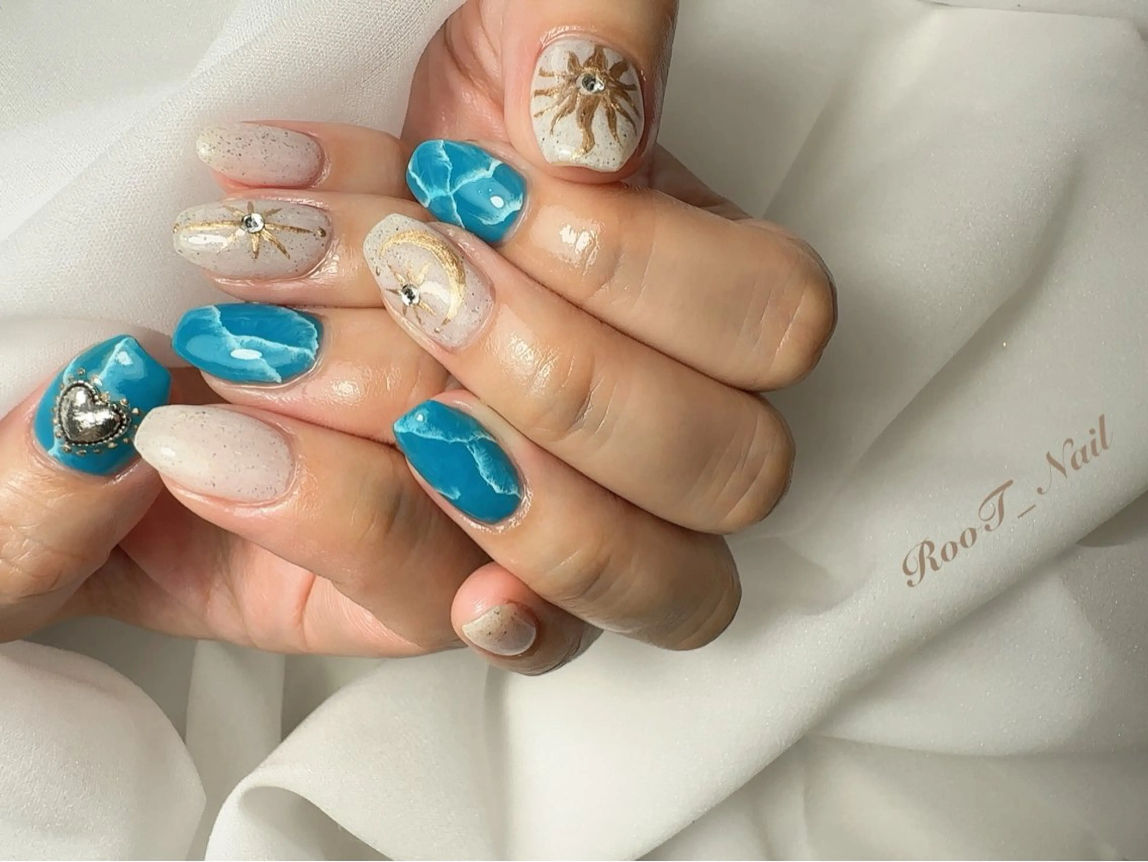 ネイル アートネイル ハンドネイル RooT Nailのネイルデザイン