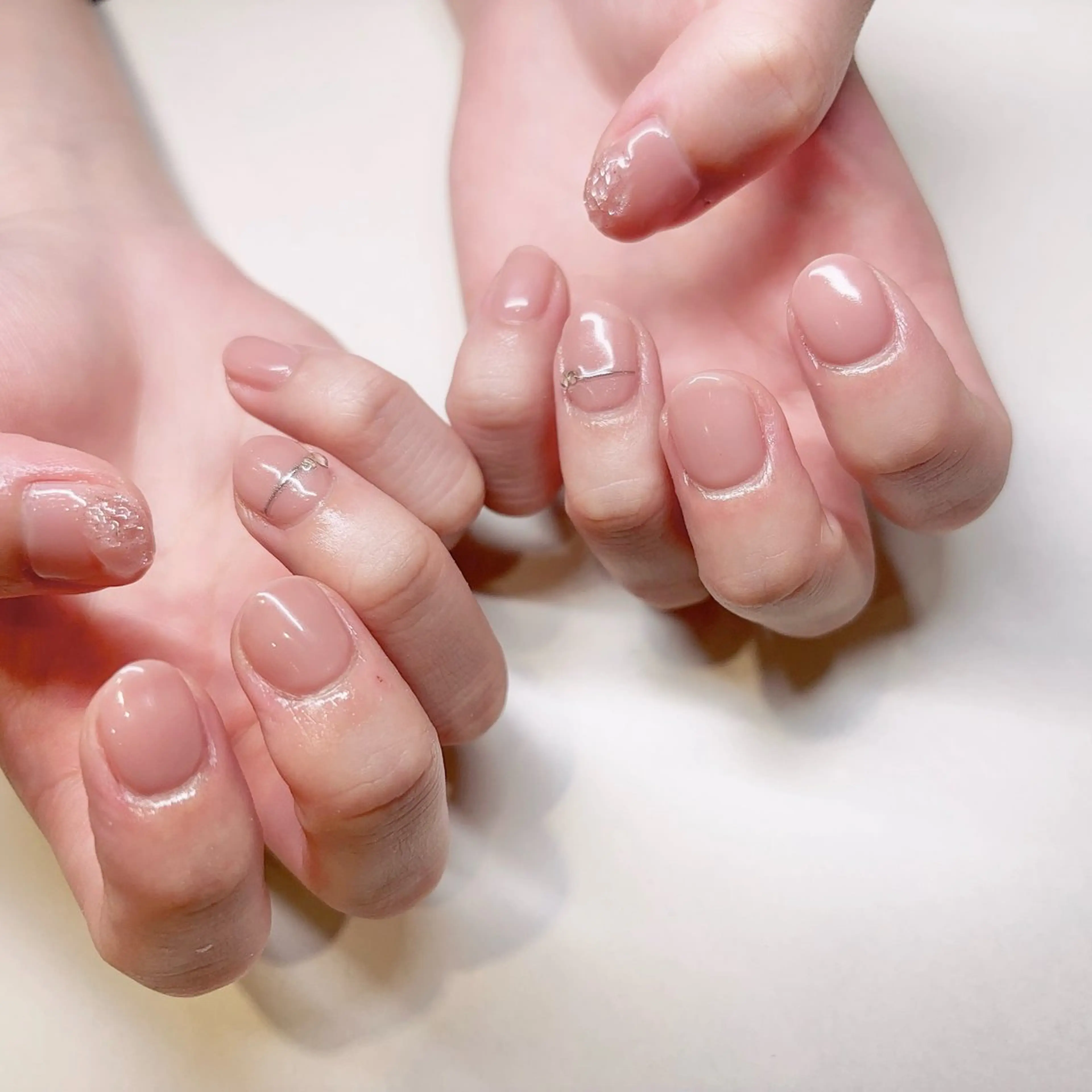 ネイル 及川 莉奈のネイルデザイン