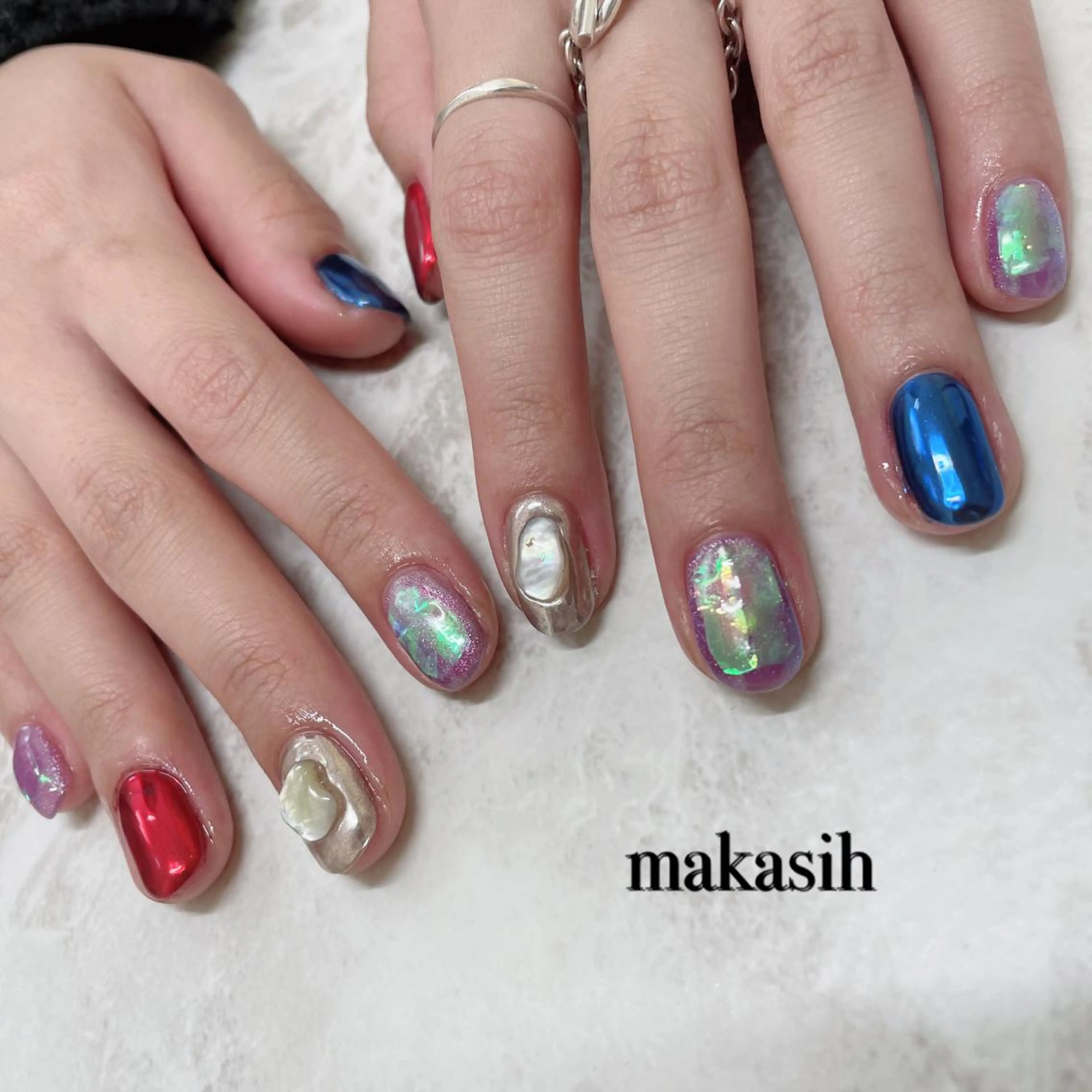 ネイル オーロラネイル ミラーネイル 濱田 美菜子のエステ・リラクイメージ