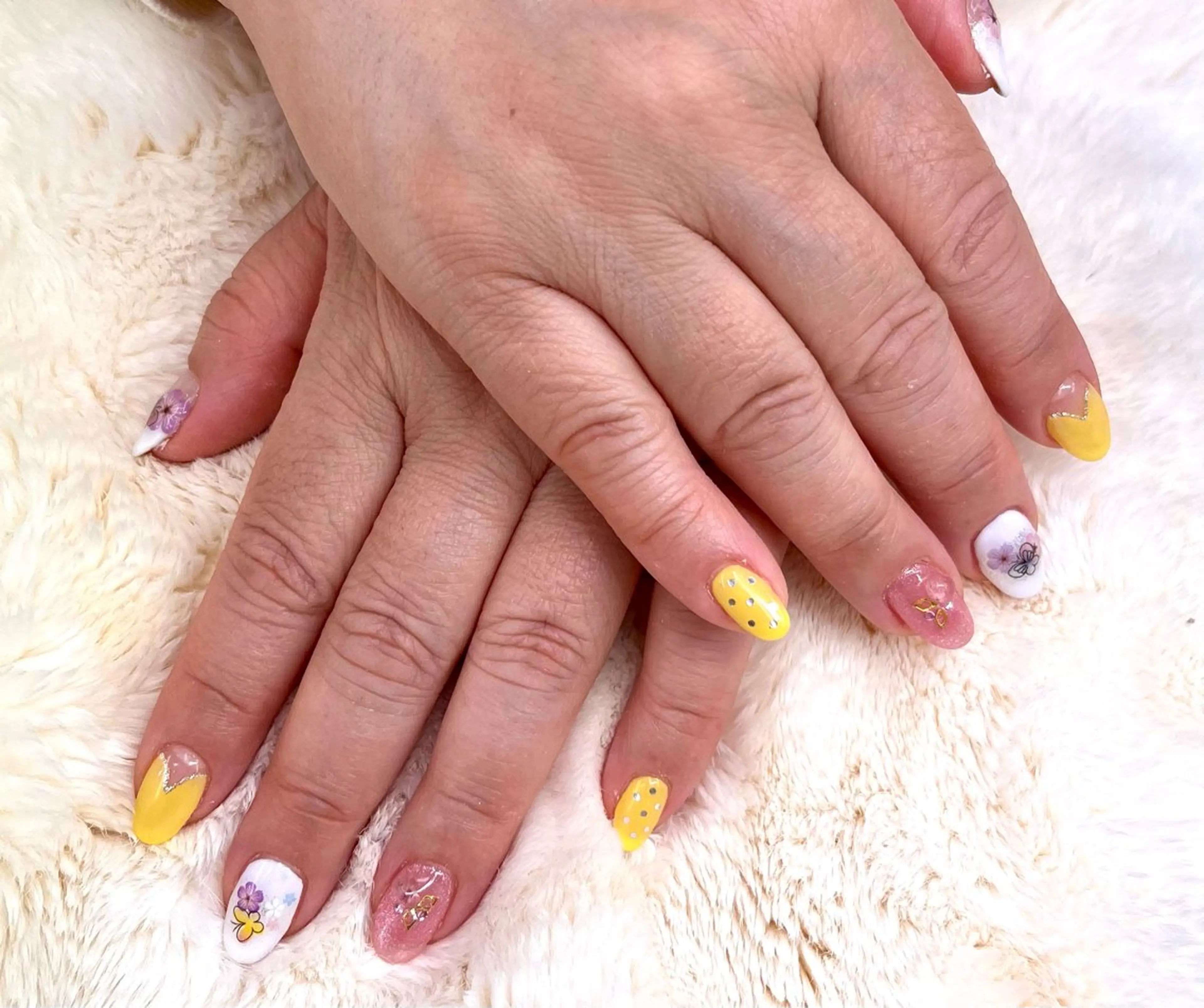 ネイル ハンドネイル ミモネイル サロンのネイルデザイン