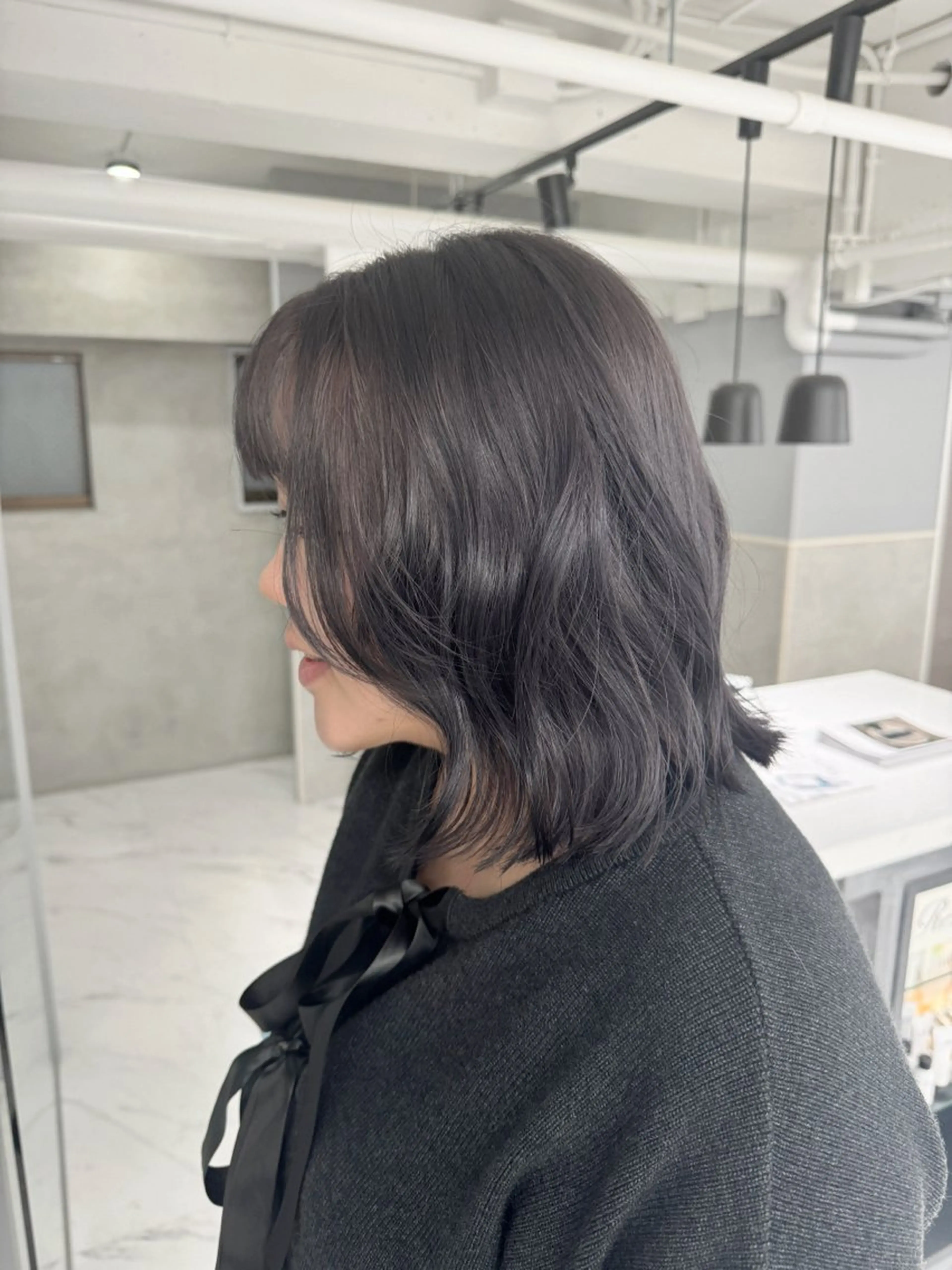 ミディアム Mana/ハイトー ン/レイヤー/ウルフのヘアスタイル