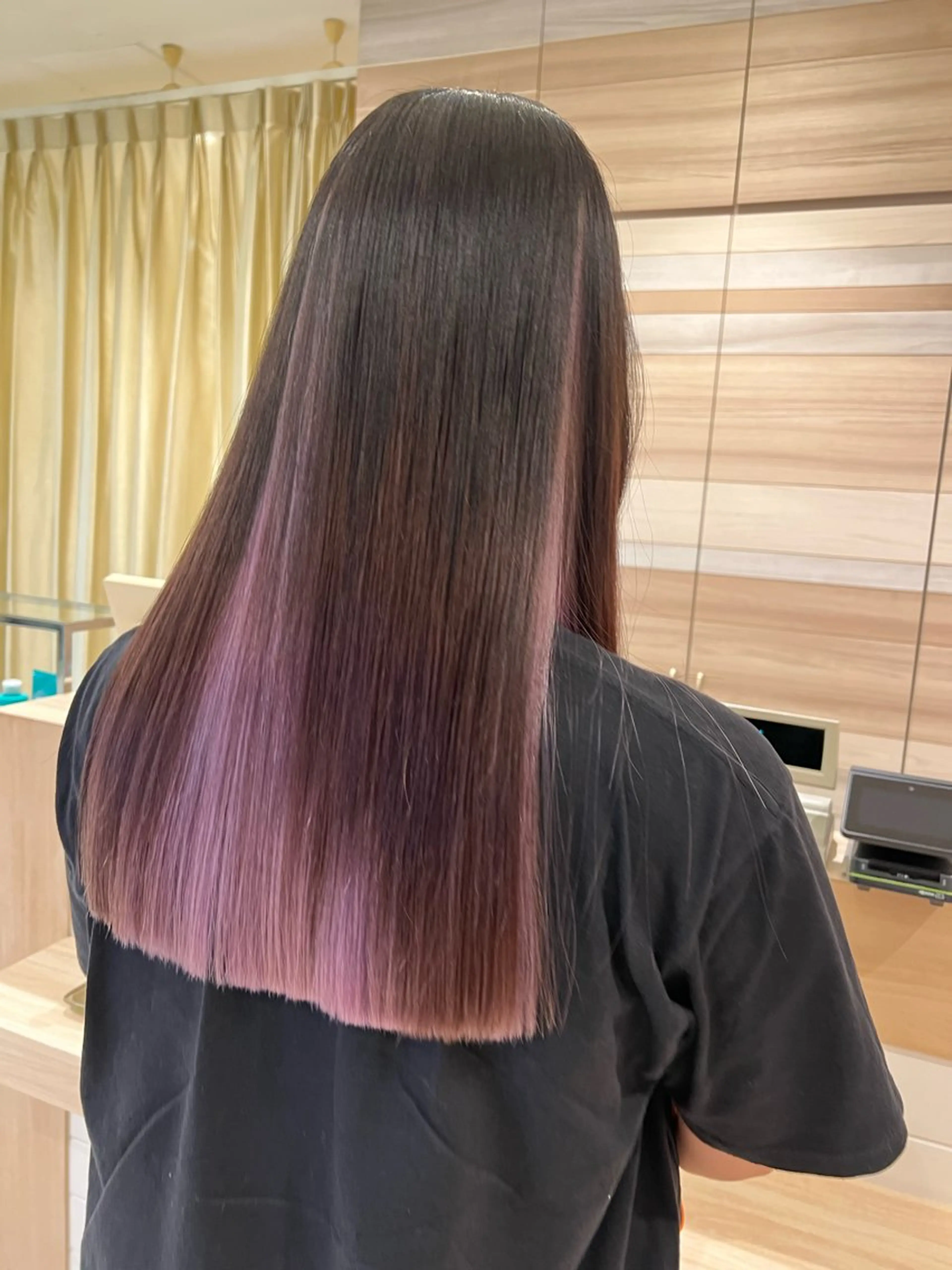 ロング ダブルカラー🌷✨ 守屋紗希のヘアスタイル