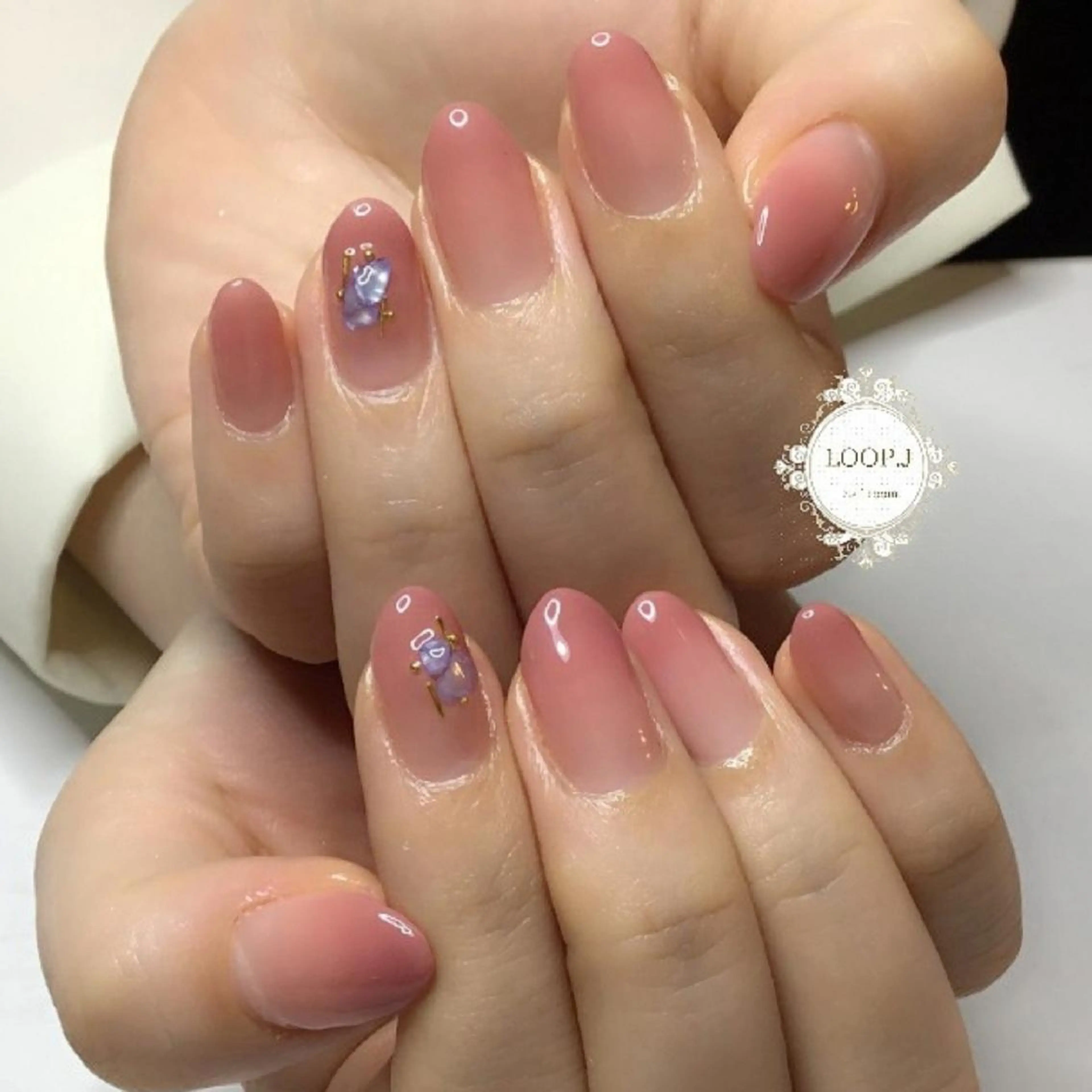 ネイル おおくぼ めぐみのネイルデザイン