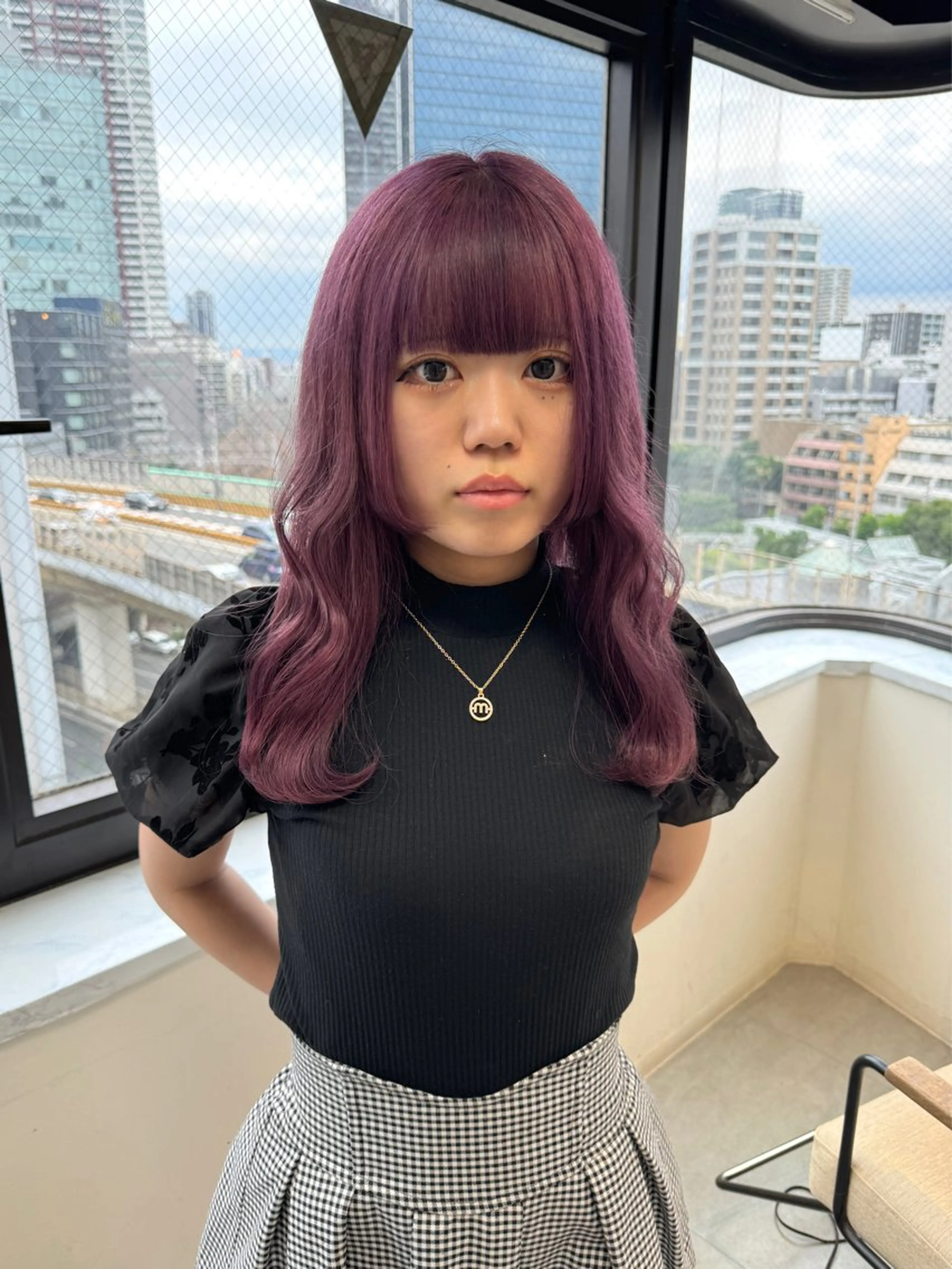 ロング カラー ブリーチ ラベンダーカラー ラベンダーピンク ピンクカラー ヘアカラー トリートメント fuka/梅田/ ミルクティーベージュのヘアスタイル