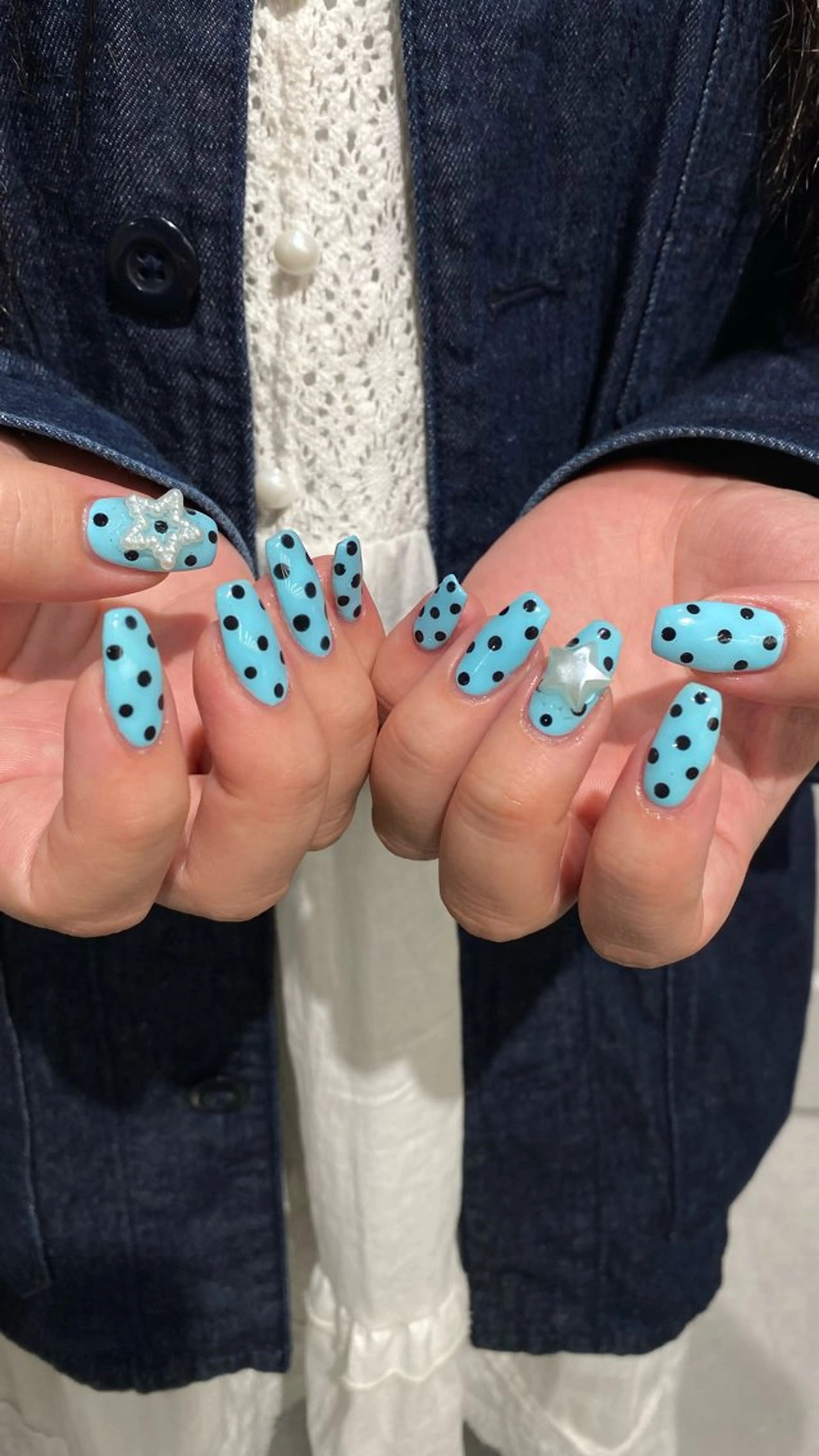 ネイル ハンドネイル ハンドケア カンナ【Y2Kネイル /コーンロウ】のネイルデザイン