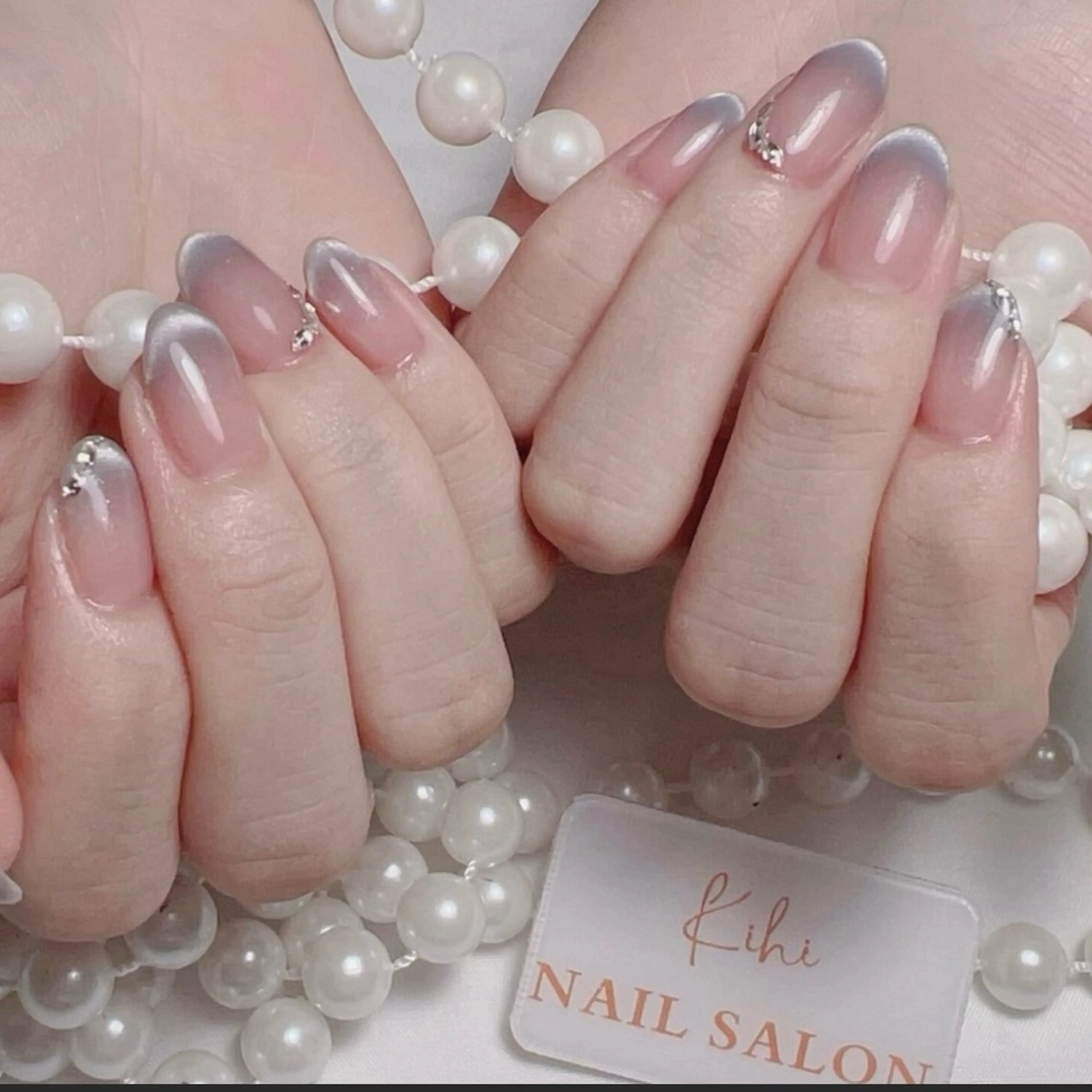 ネイル アートネイル フレンチネイル ジェルネイル グラデーション 韓国ネイル ハンドネイル 💕鈴木ユリ パラジェル/オフ無料のネイルデザイン