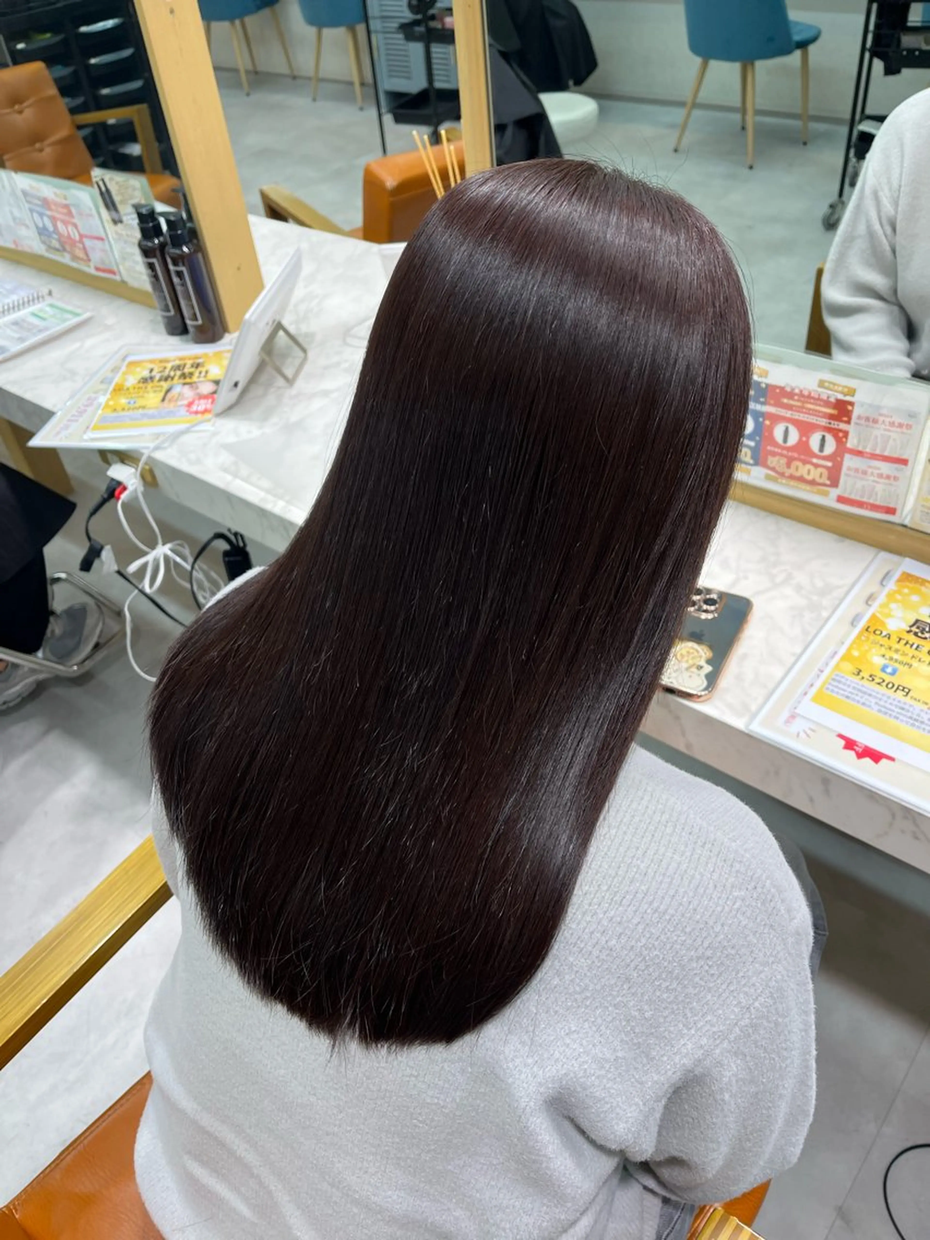 セミロング カラー ヘアカラー トリートメント 長島美織 /透明感カラーのヘアスタイル