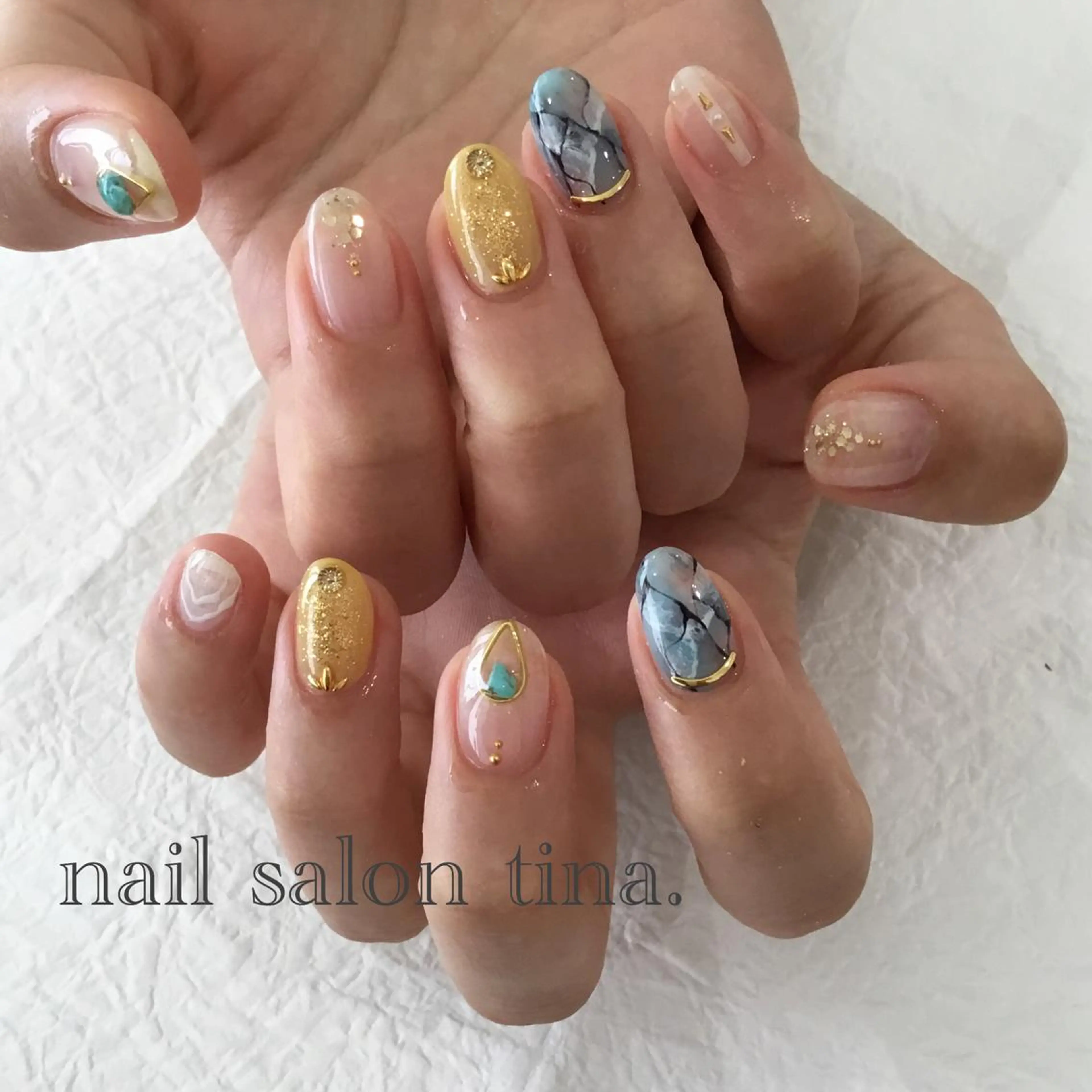 ネイル nail salon tina.所属・中山 はづきのネイルデザイン