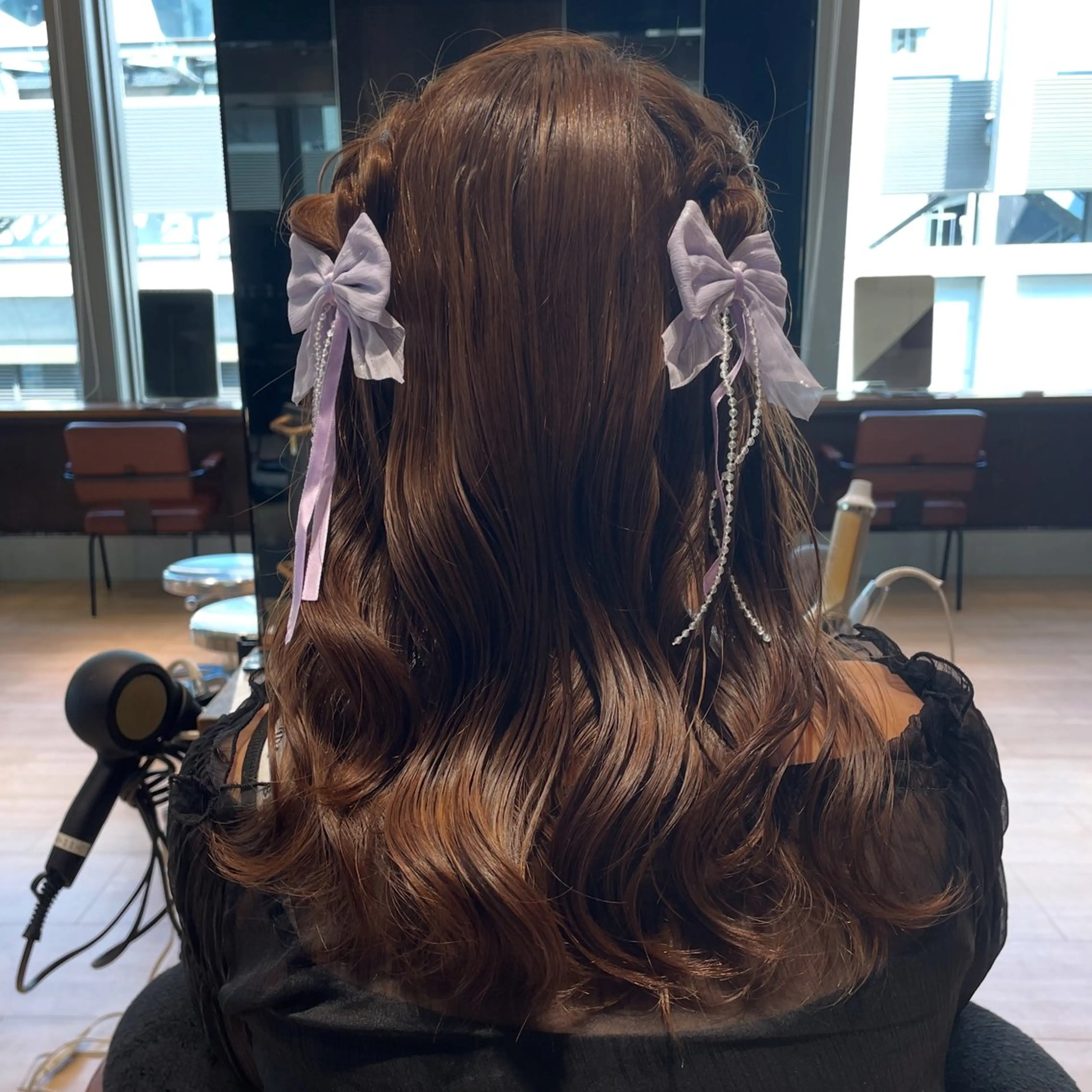 ヘアアレンジ ヘアセット 艶カラー/アレンジ/ はまぐちうみのヘアスタイル