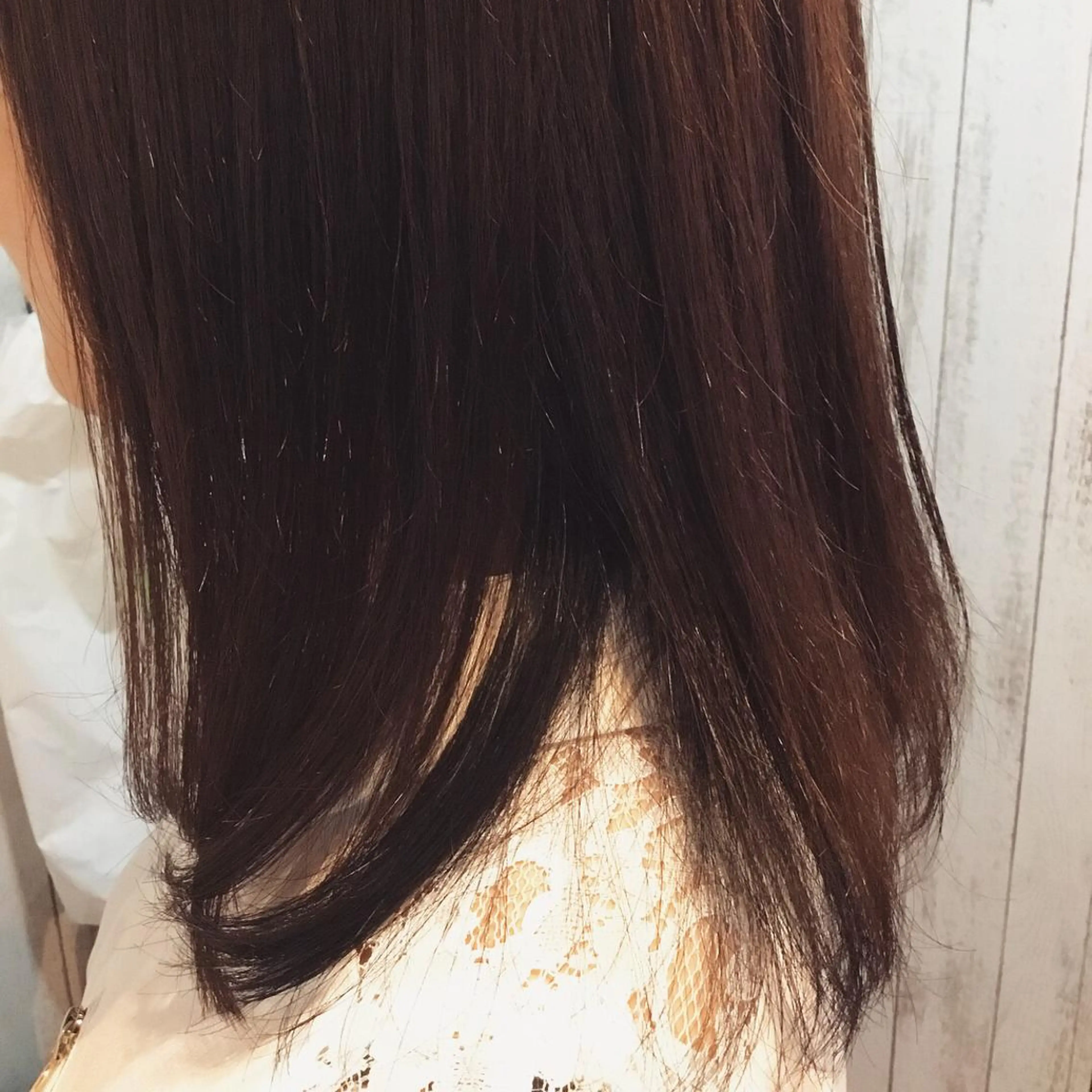 ミディアム カラー embrace エンブレイスのヘアスタイル